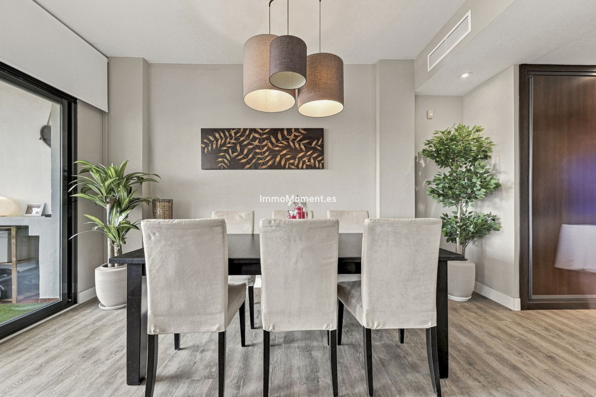 Resale - Apartment - Marbella - Elviria