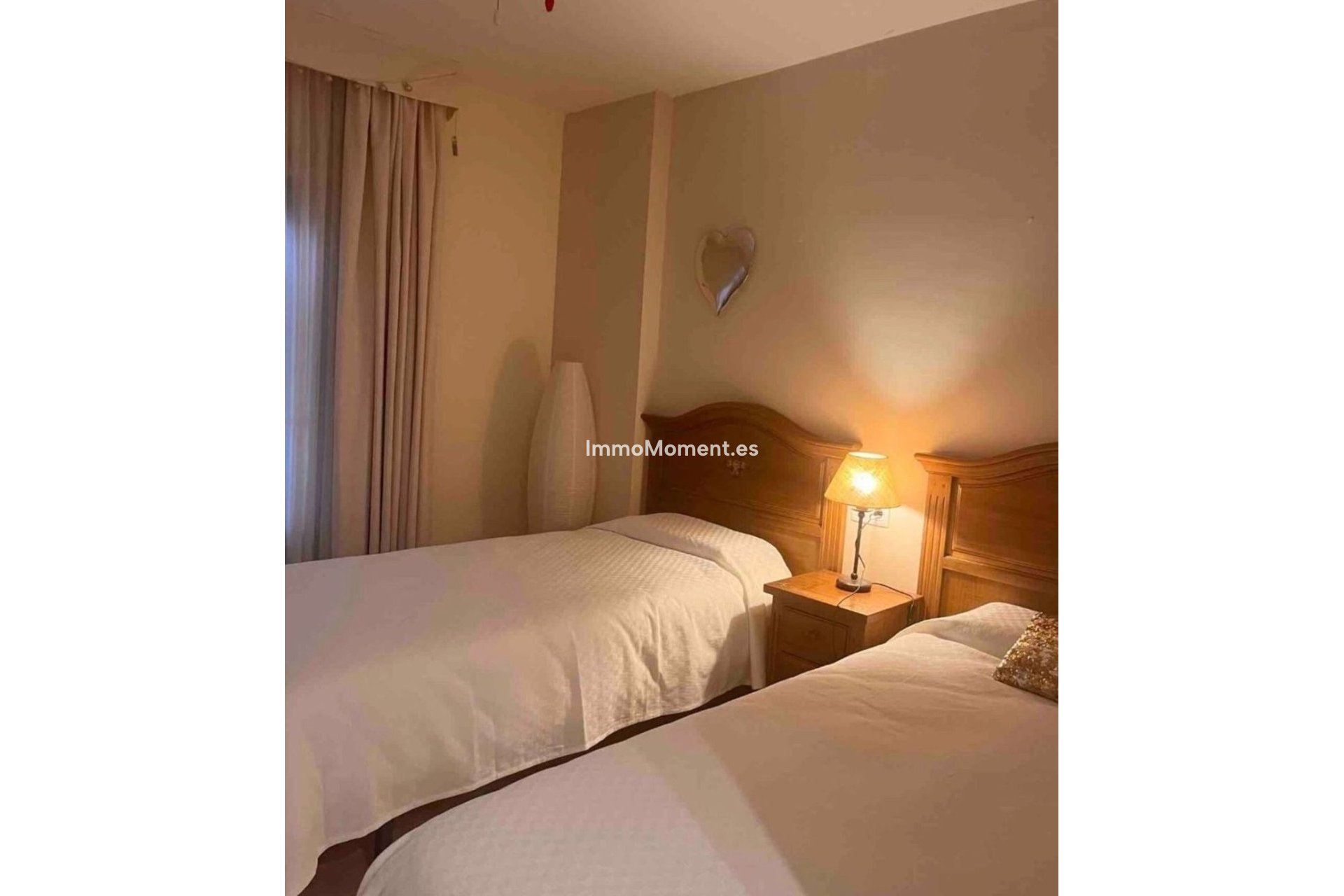 Resale - Apartment - Marbella - Guadalmina Alta