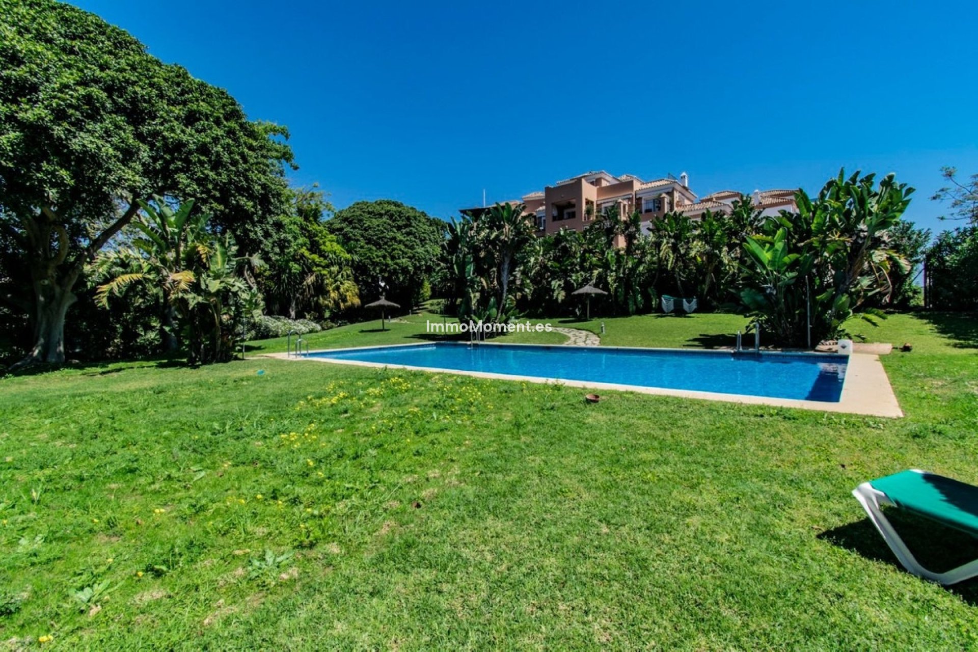 Resale - Apartment - Marbella - Guadalmina Alta