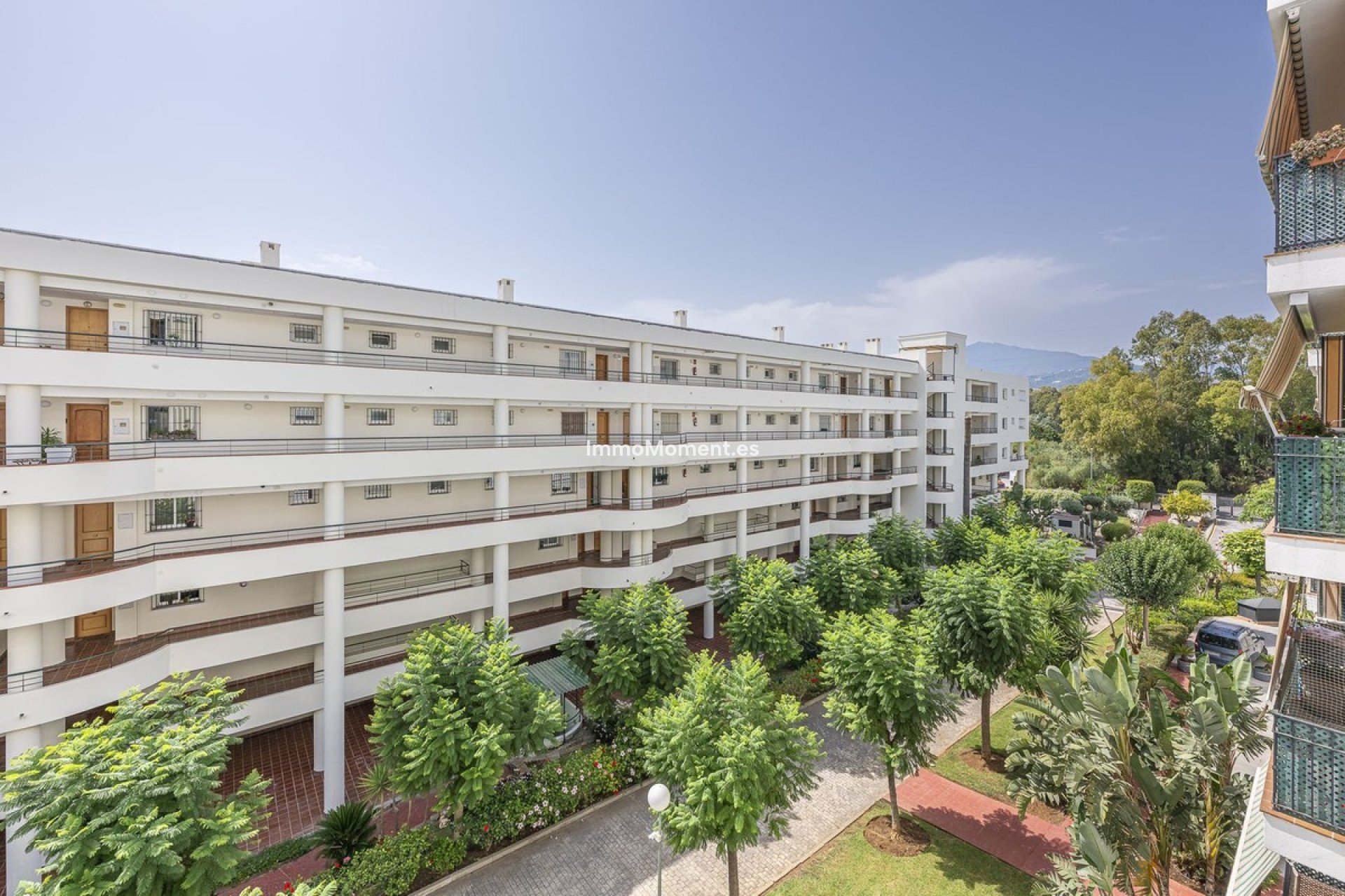 Resale - Apartment - Marbella - Guadalmina Alta