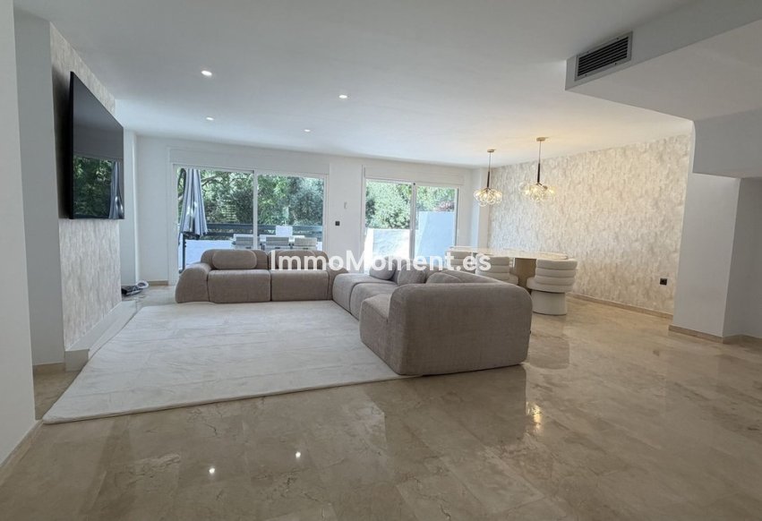 Resale - Apartment - Marbella - Guadalmina Alta