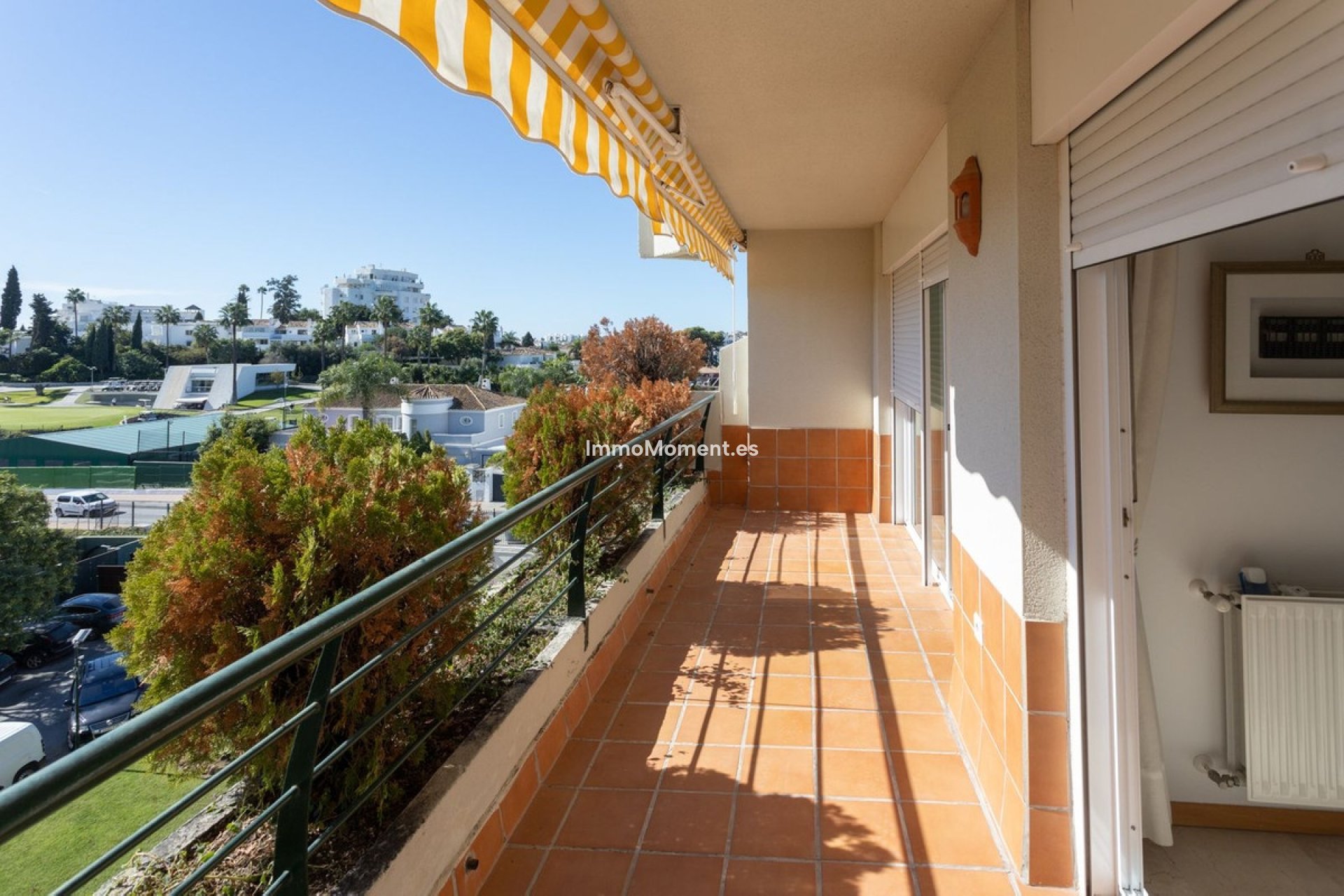 Resale - Apartment - Marbella - Guadalmina Alta
