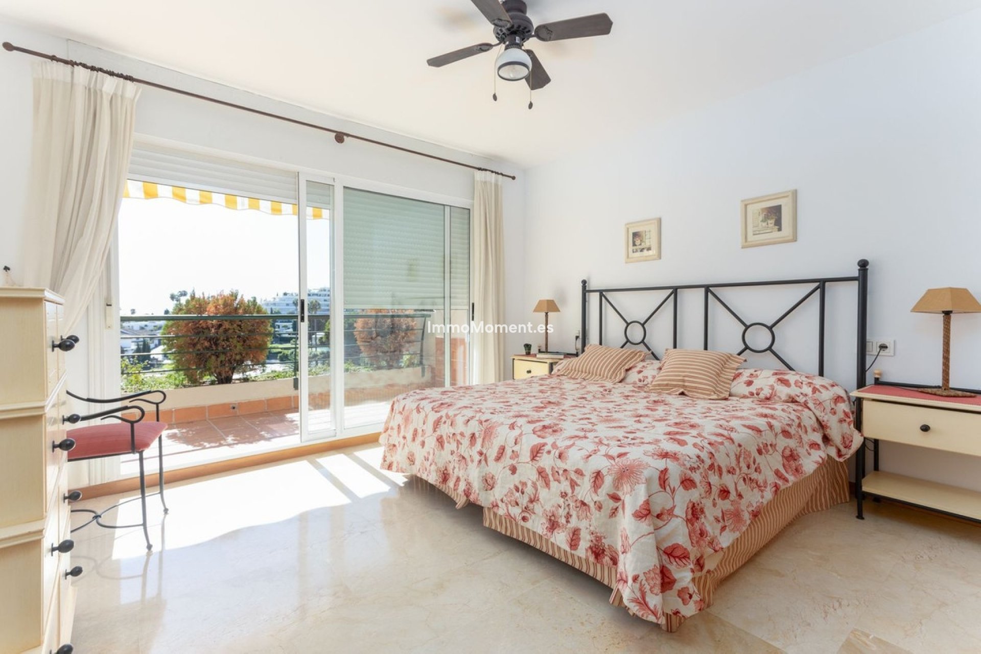 Resale - Apartment - Marbella - Guadalmina Alta
