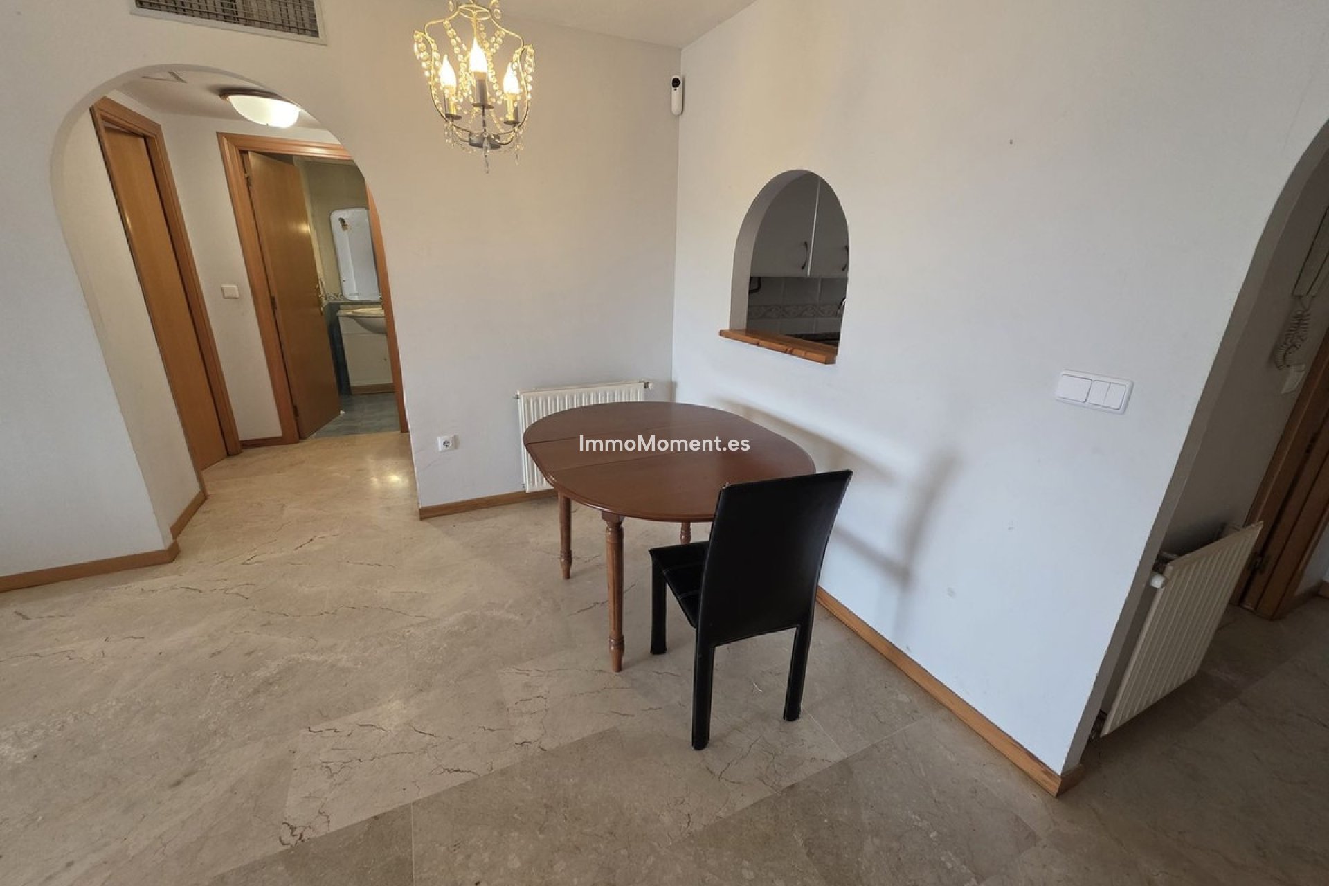 Resale - Apartment - Marbella - Guadalmina Alta