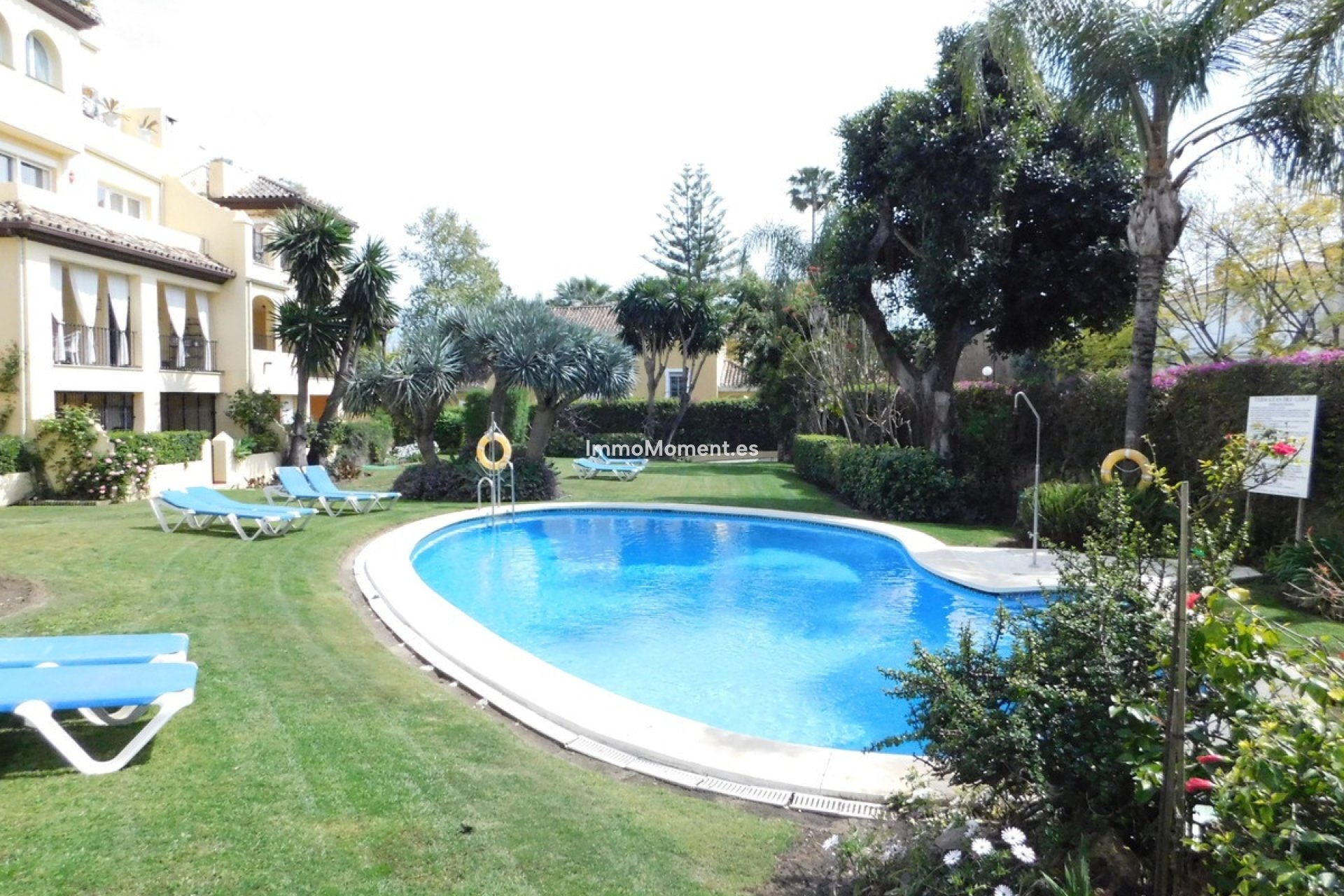 Resale - Apartment - Marbella - Guadalmina Alta