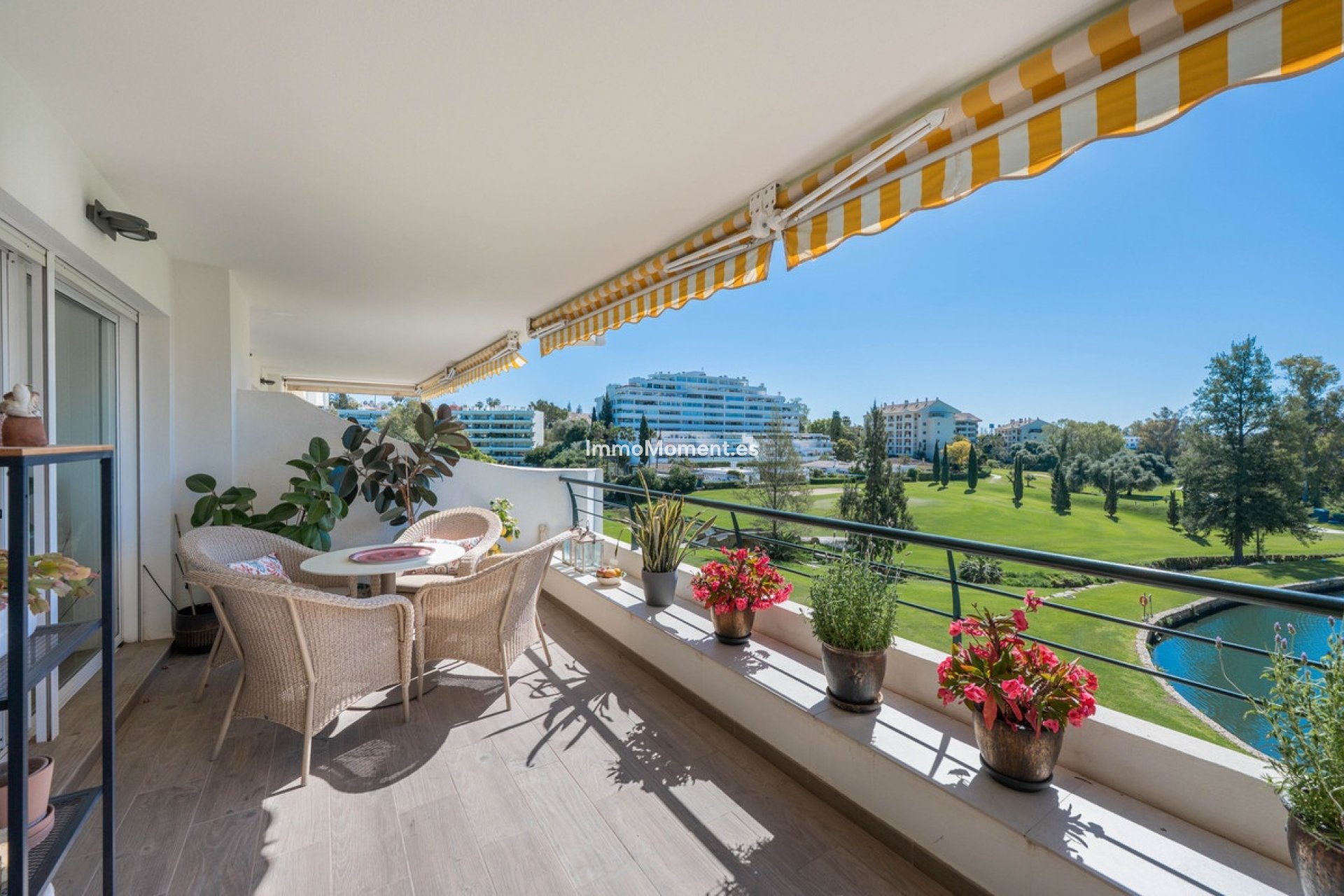 Resale - Apartment - Marbella - Guadalmina Alta