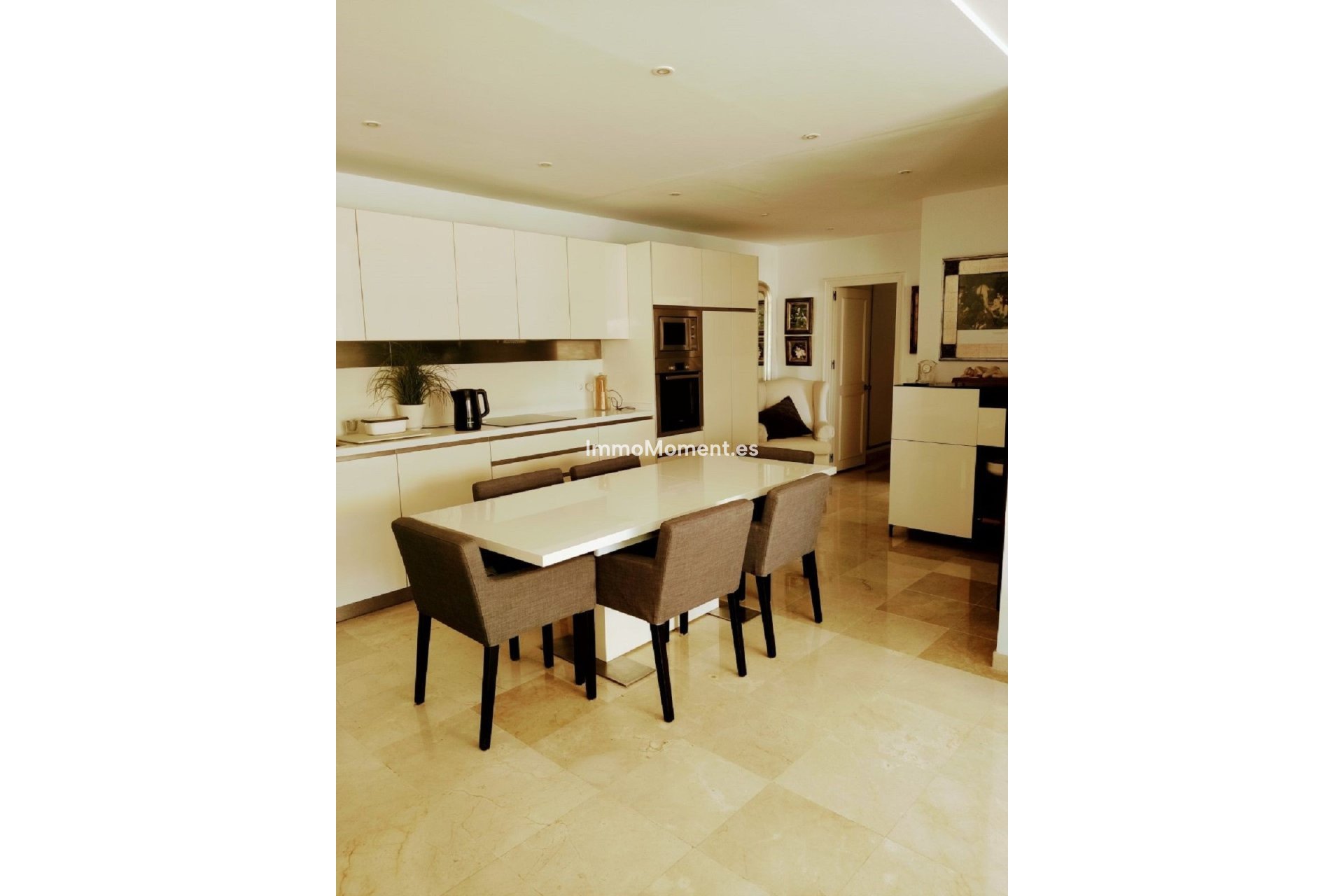 Resale - Apartment - Marbella - Guadalmina Alta