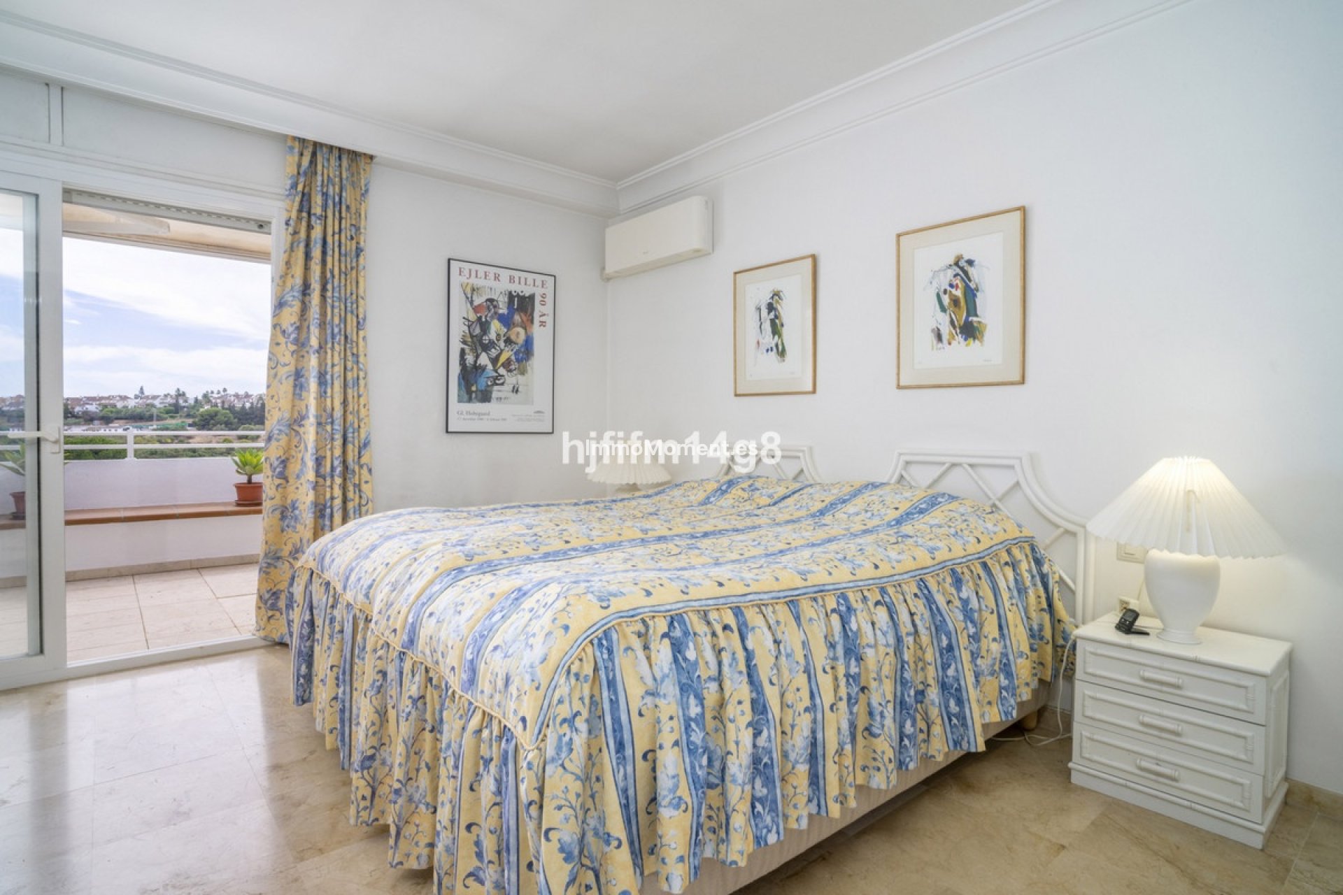 Resale - Apartment - Marbella - Guadalmina Alta
