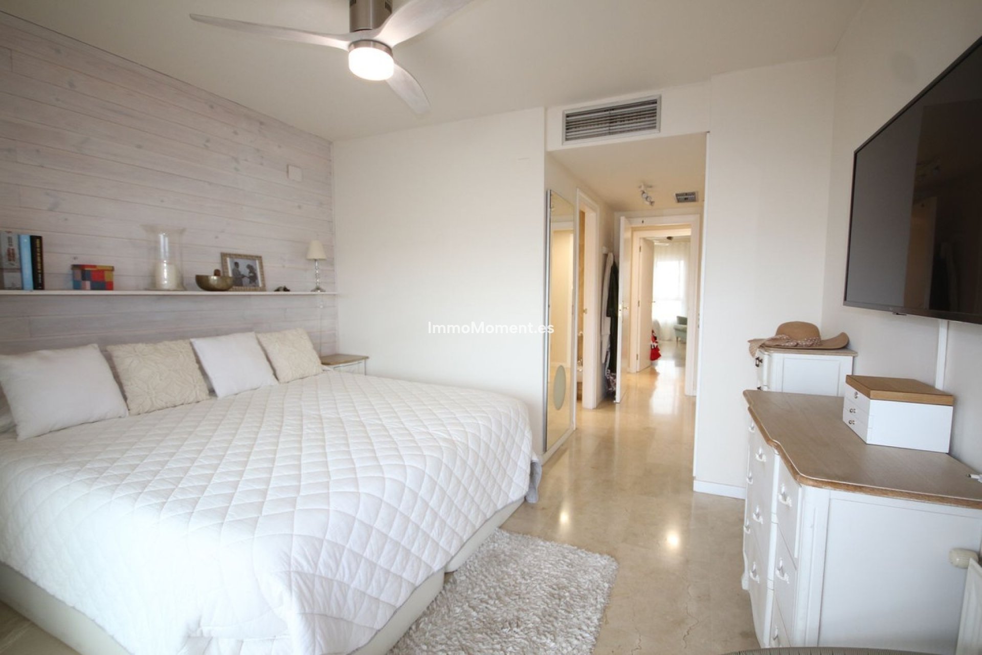 Resale - Apartment - Marbella - Guadalmina Alta