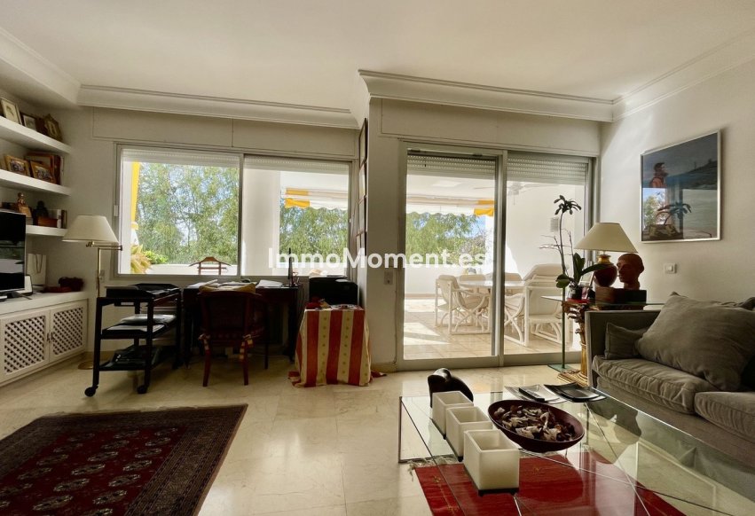 Resale - Apartment - Marbella - Guadalmina Alta