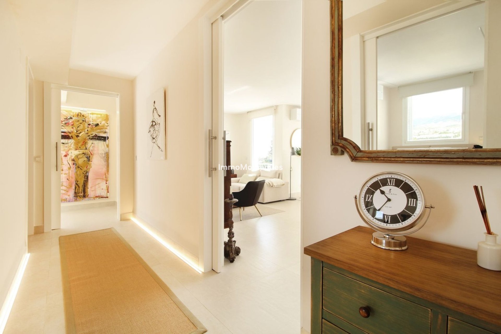 Resale - Apartment - Marbella - Guadalmina Alta