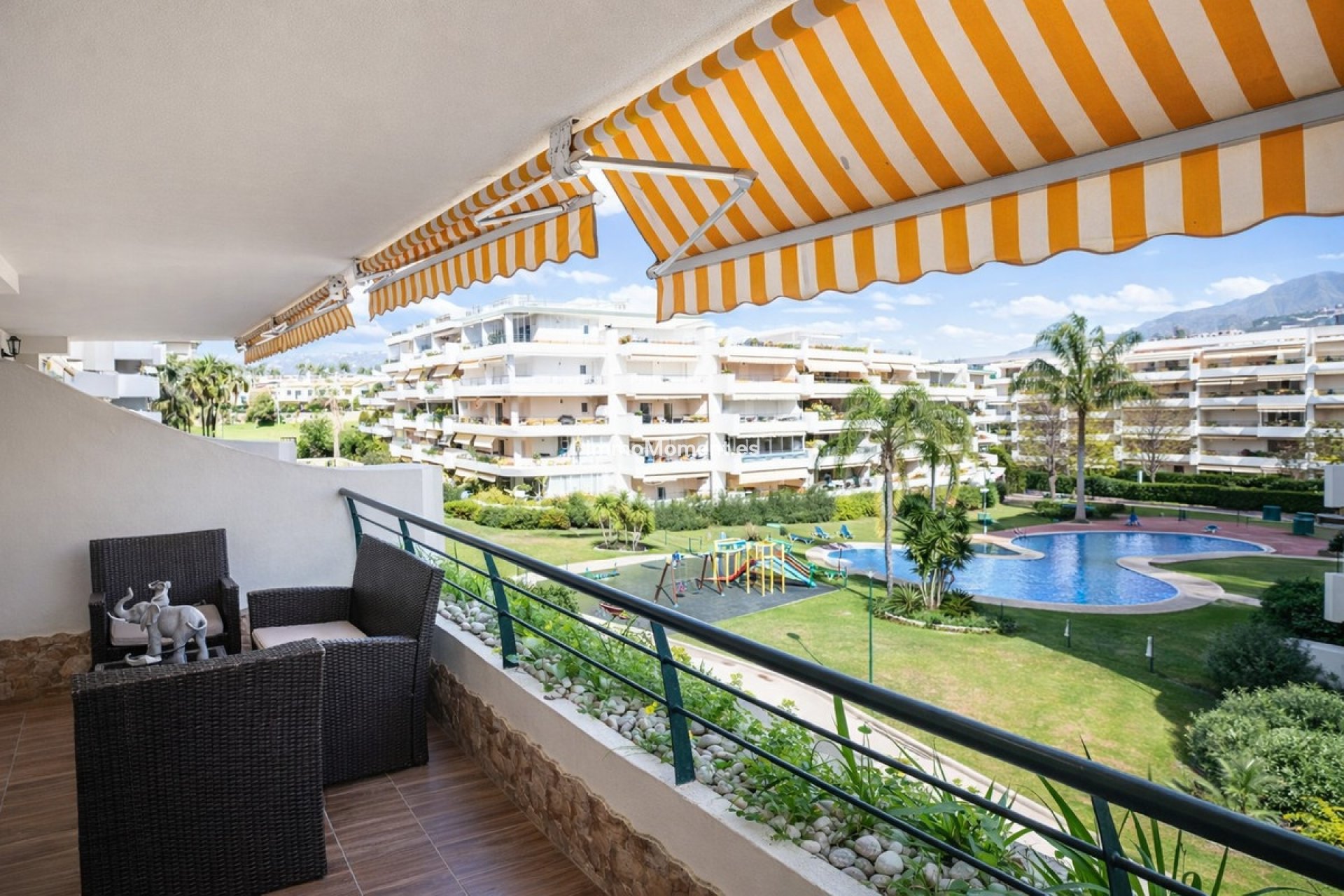 Resale - Apartment - Marbella - Guadalmina Alta