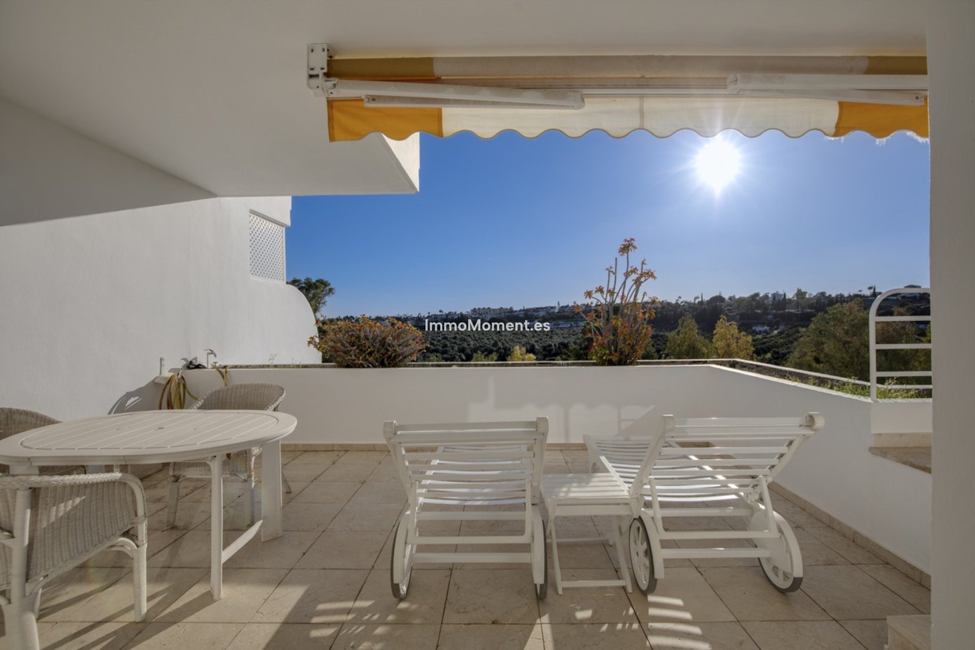 Resale - Apartment - Marbella - Guadalmina Alta