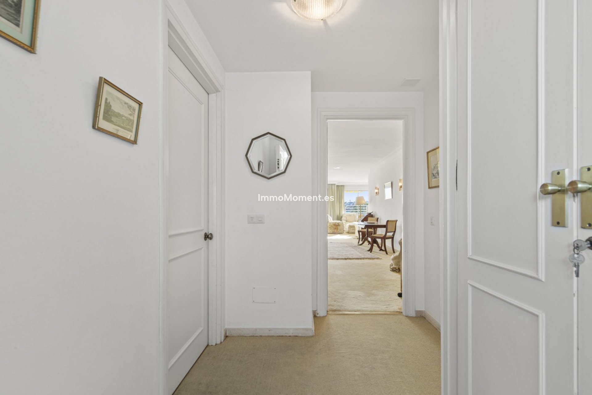 Resale - Apartment - Marbella - Guadalmina Alta