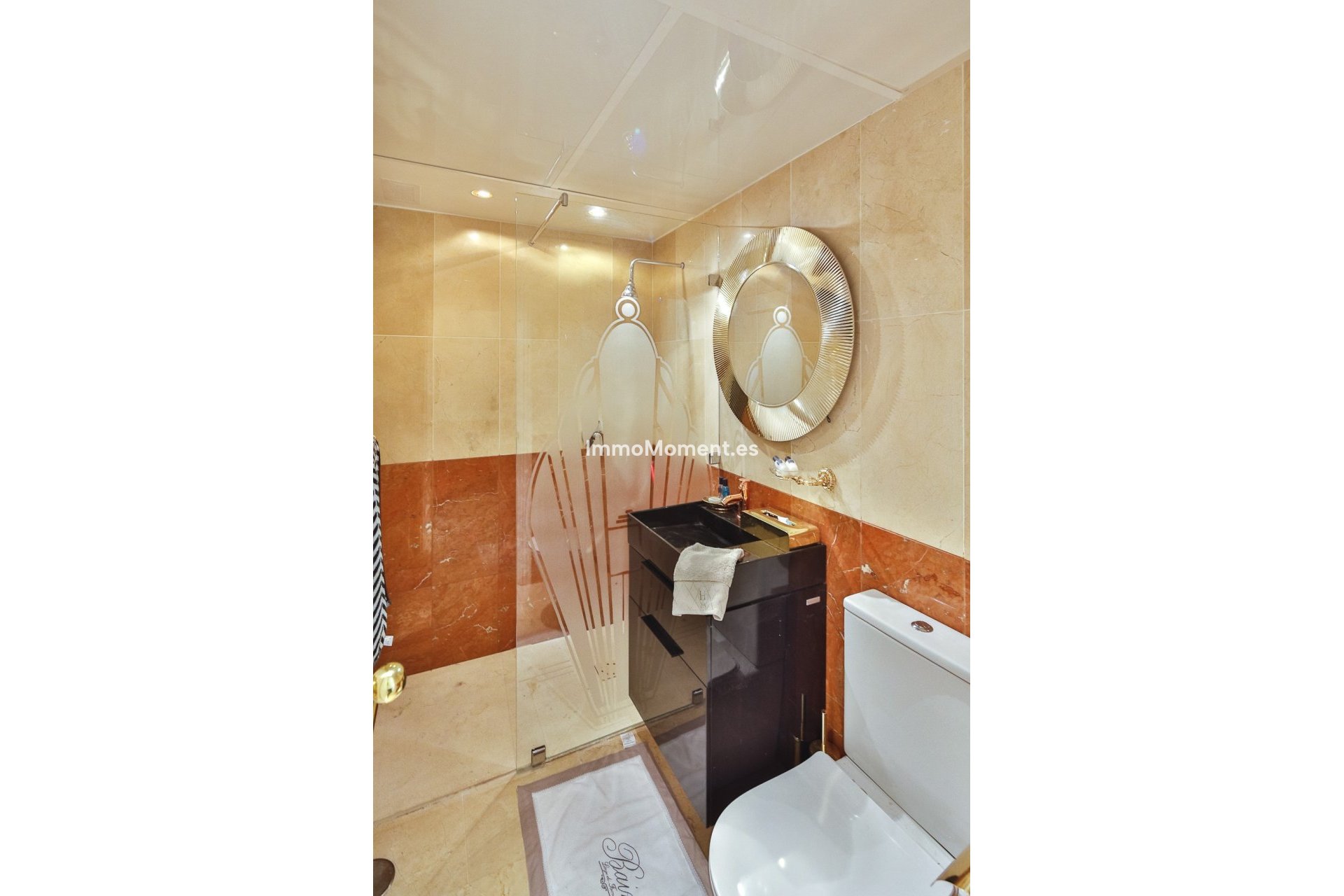 Resale - Apartment - Marbella - Guadalmina Alta