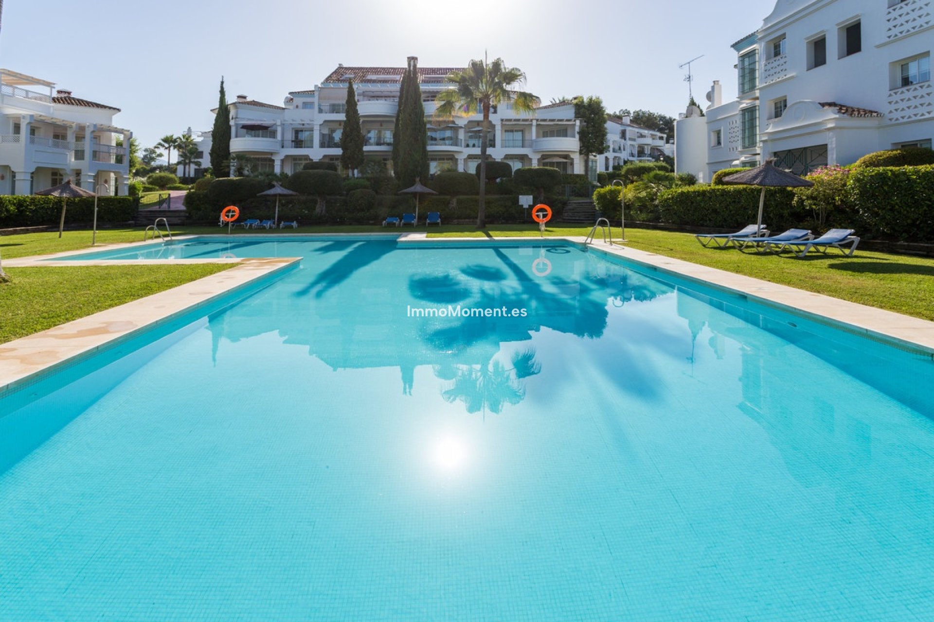 Resale - Apartment - Marbella - Guadalmina Alta