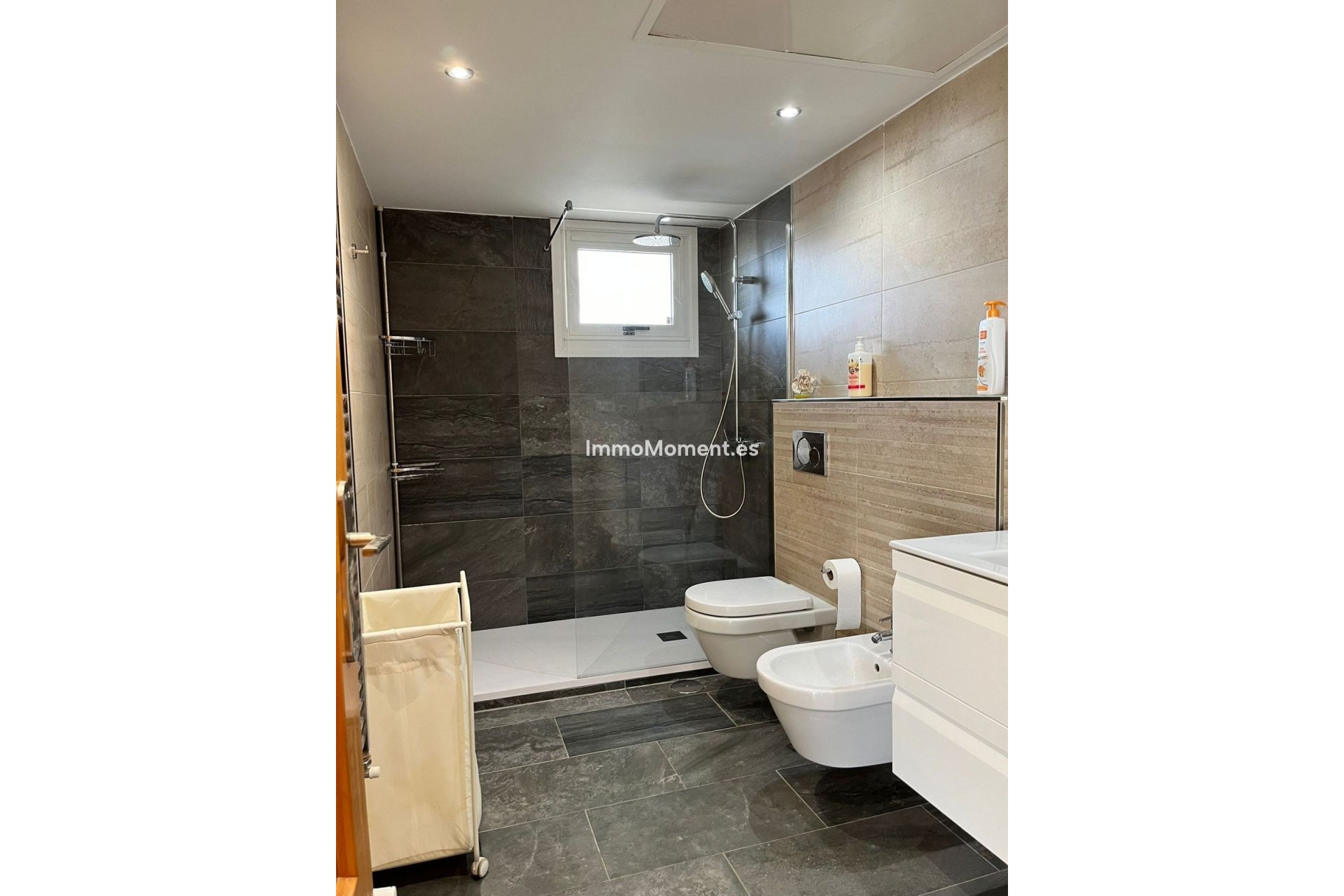 Resale - Apartment - Marbella - Guadalmina Alta