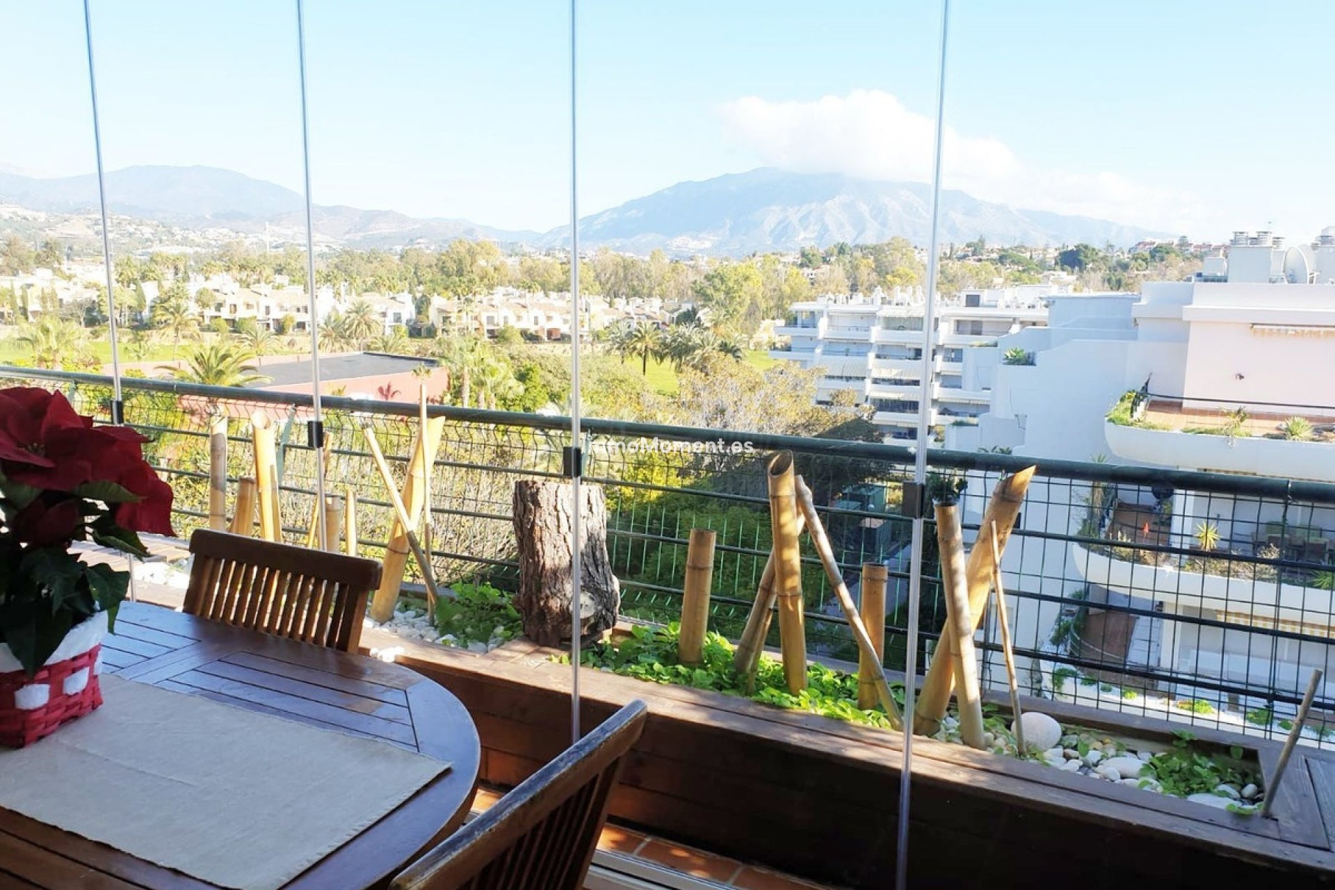 Resale - Apartment - Marbella - Guadalmina Alta
