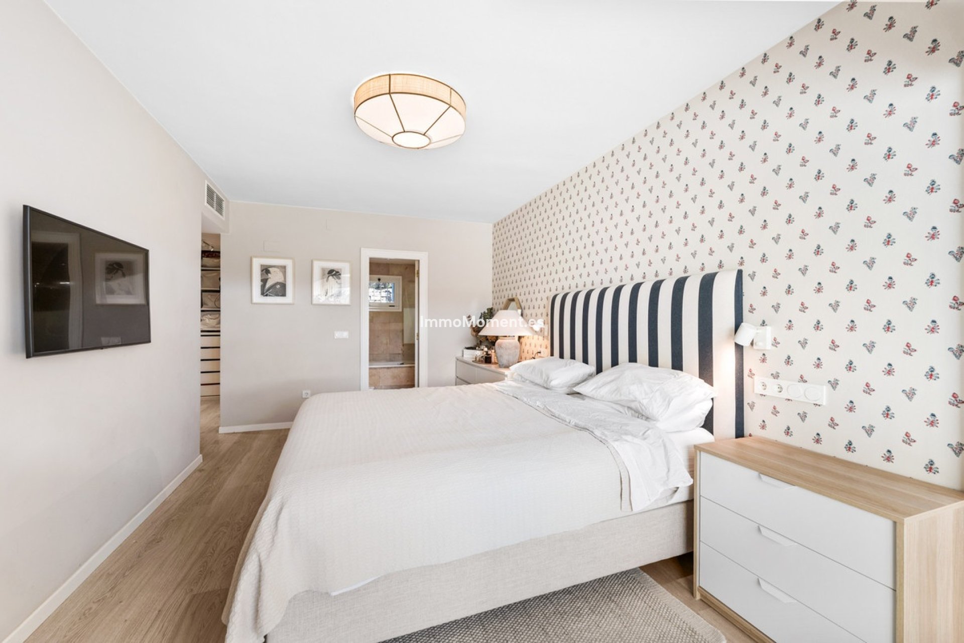 Resale - Apartment - Marbella - Guadalmina Alta