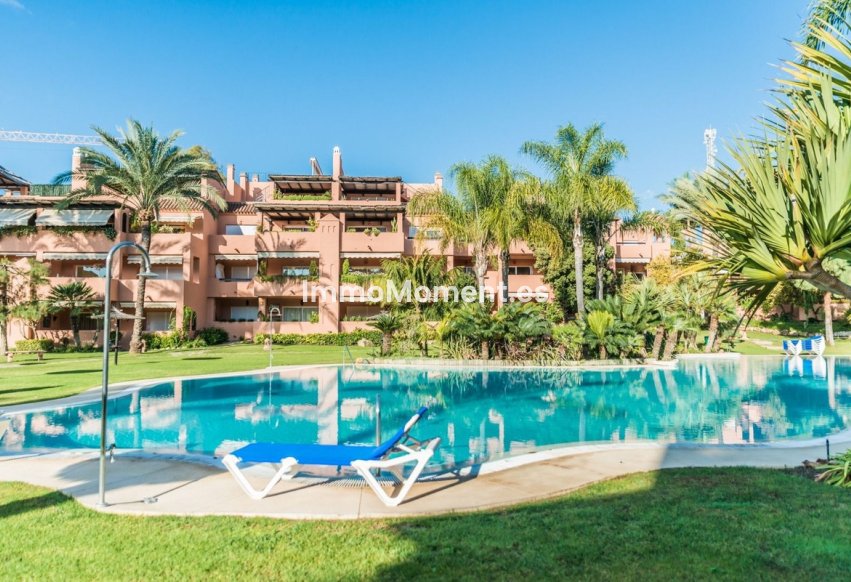 Resale - Apartment - Marbella - Guadalmina Baja