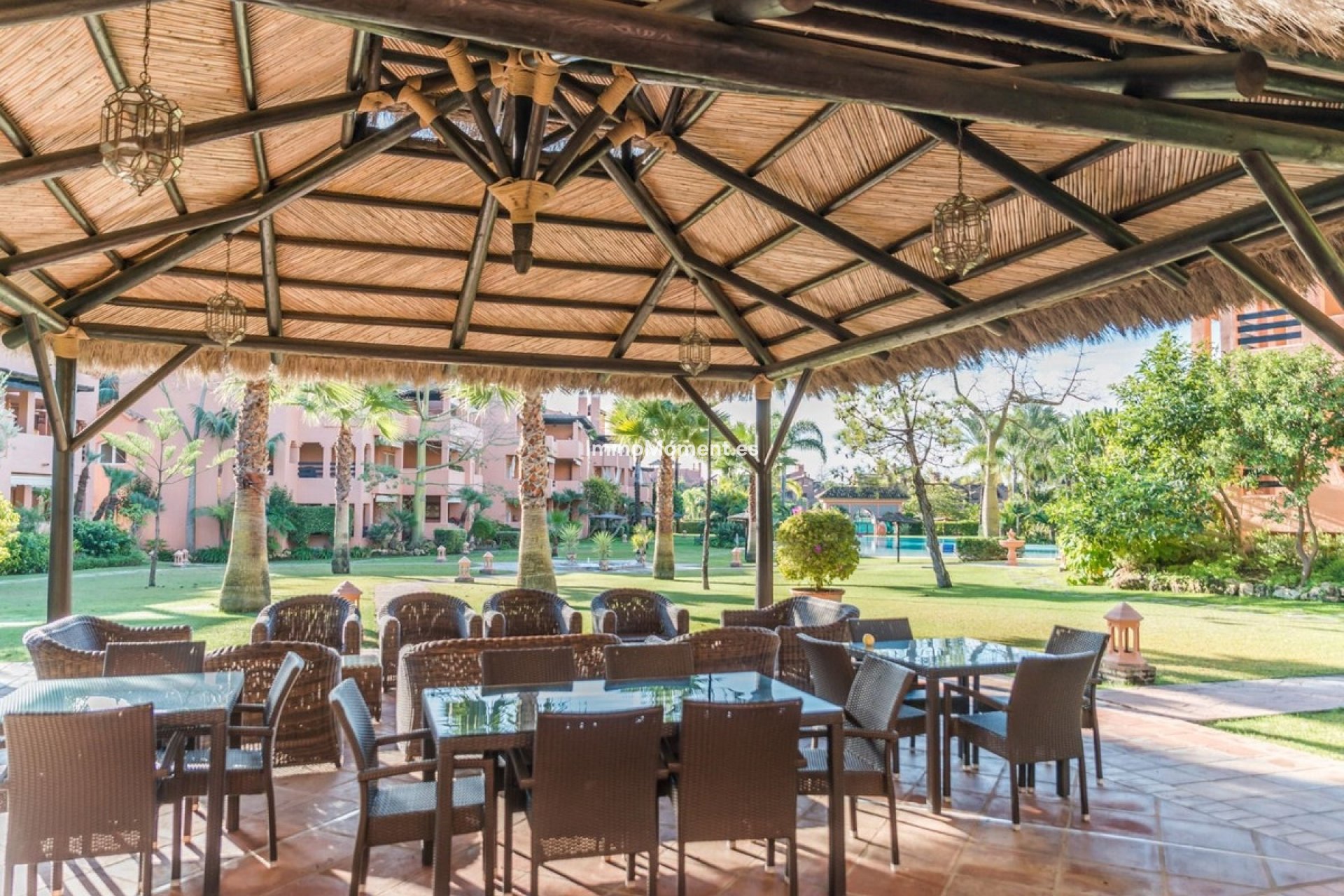 Resale - Apartment - Marbella - Guadalmina Baja