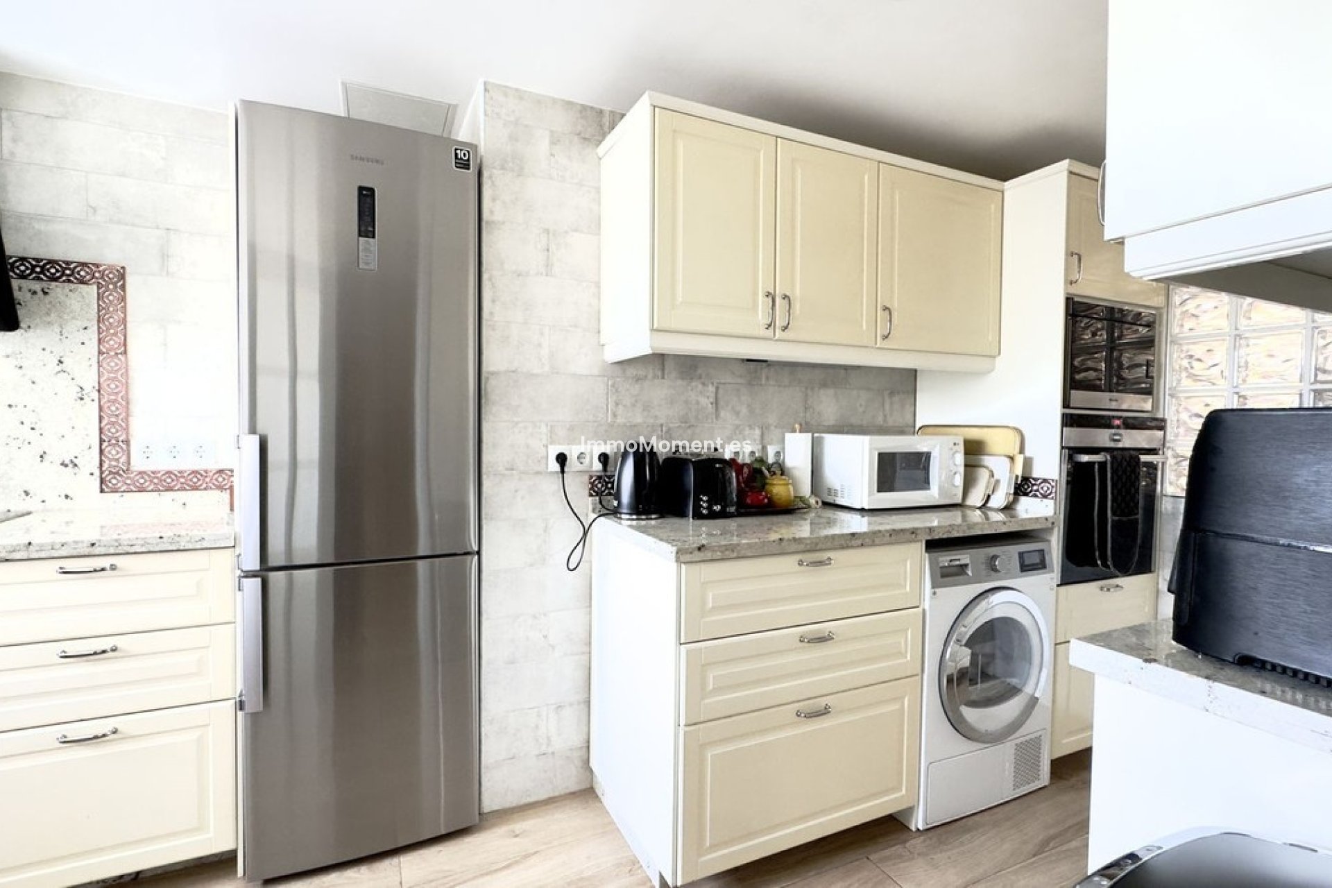Resale - Apartment - Marbella - Guadalmina Baja