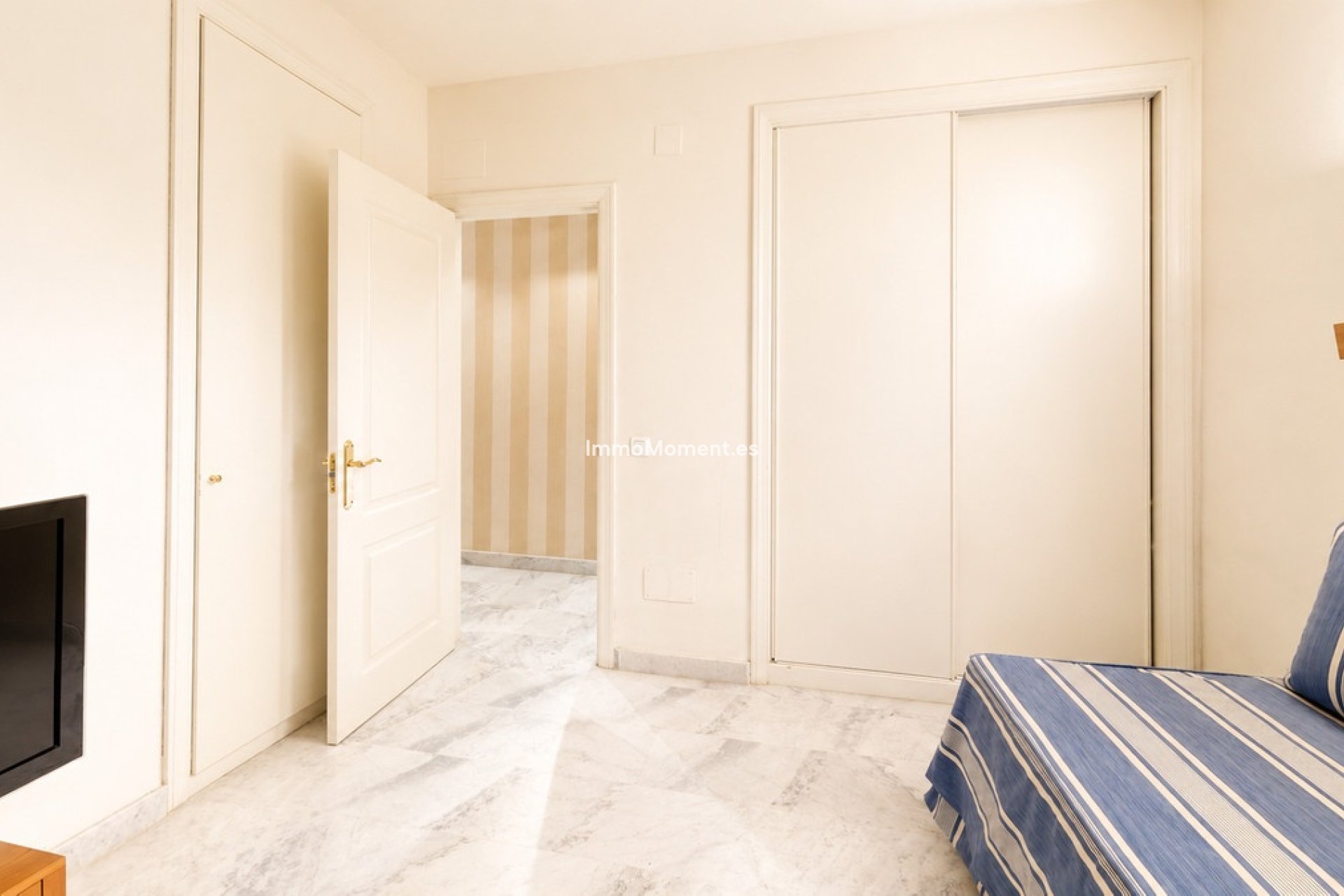 Resale - Apartment - Marbella - Guadalmina Baja