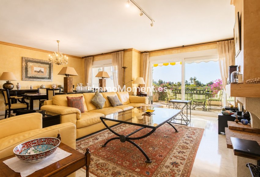Resale - Apartment - Marbella - Guadalmina Baja