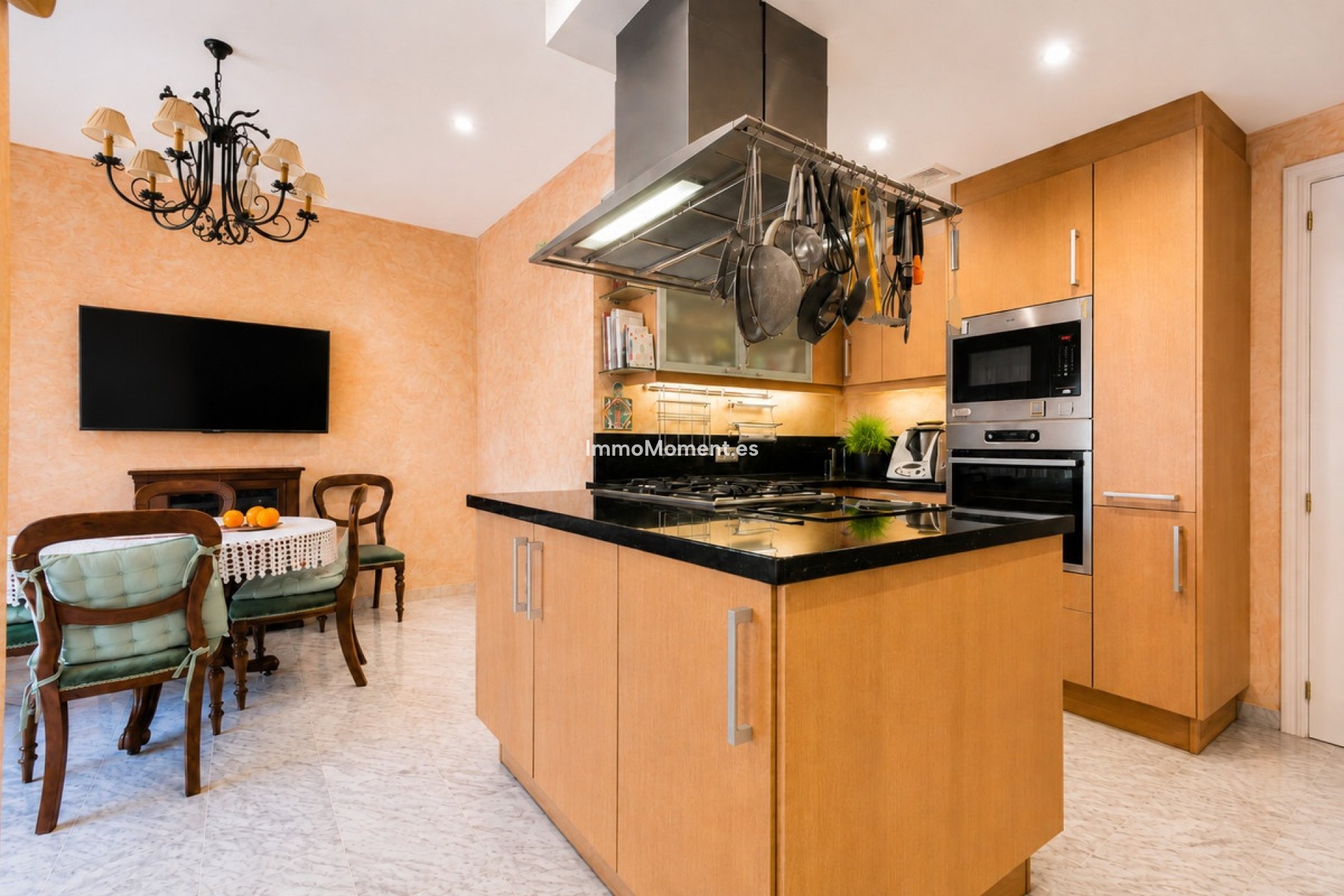 Resale - Apartment - Marbella - Guadalmina Baja