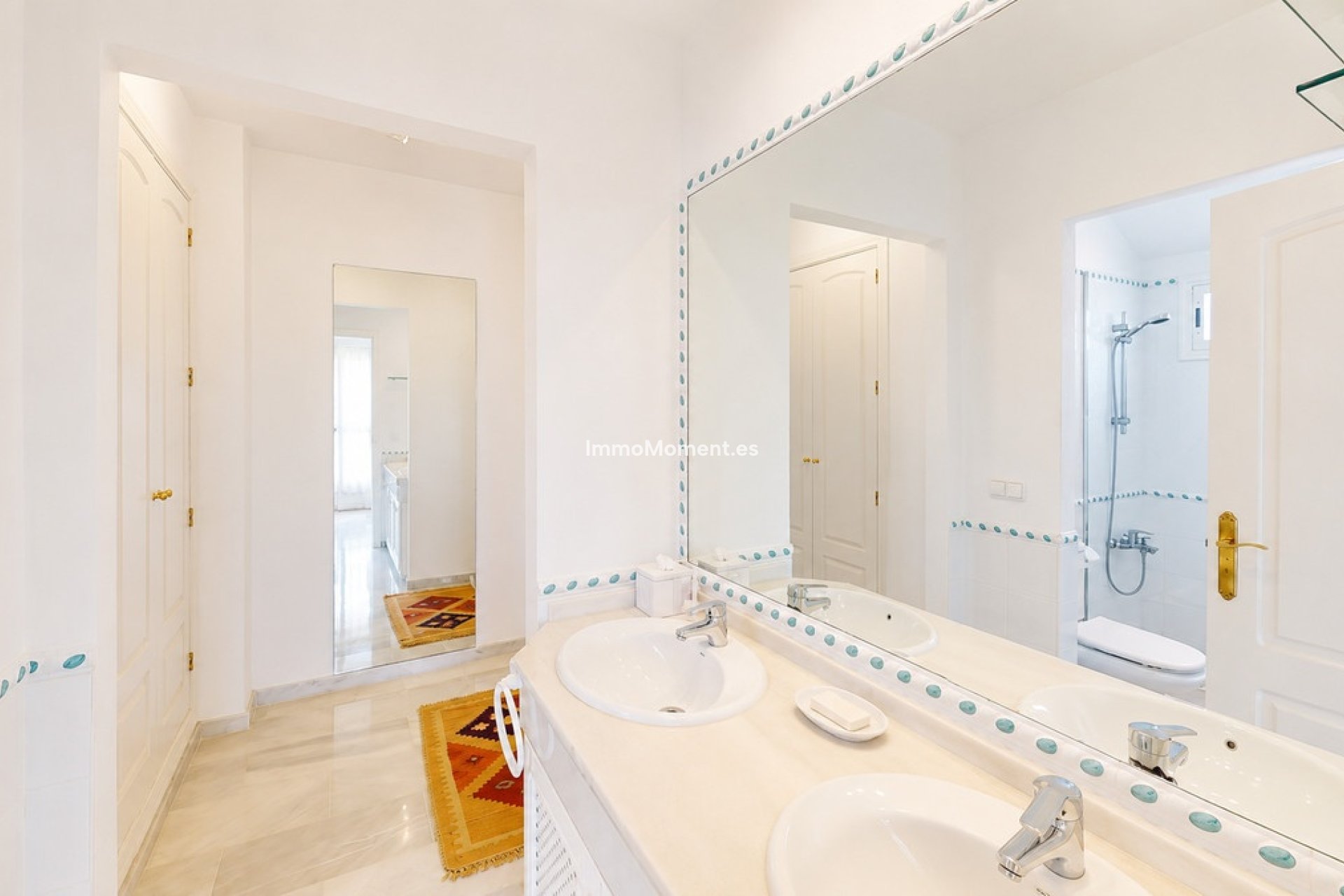 Resale - Apartment - Marbella - Guadalmina Baja