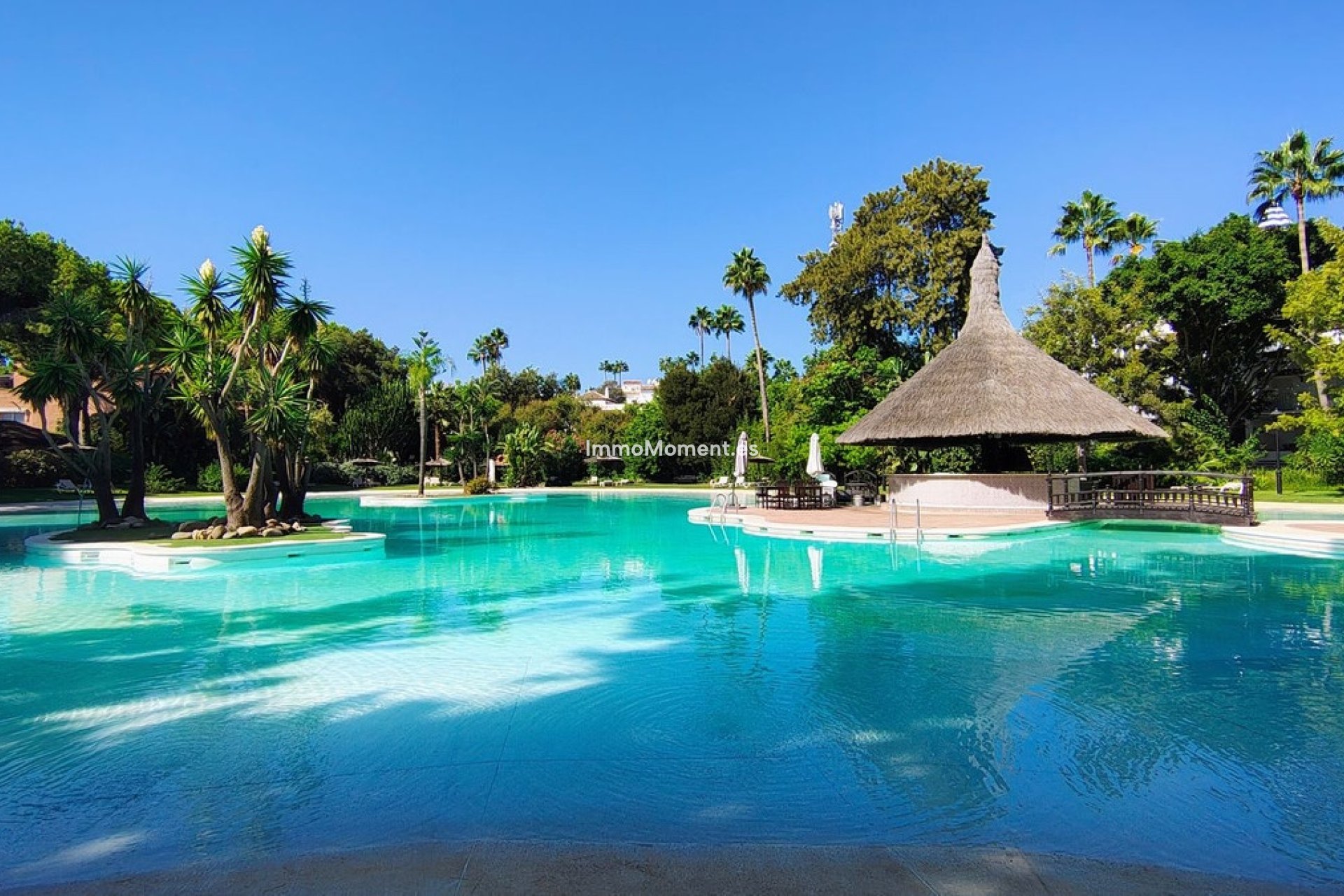 Resale - Apartment - Marbella - Guadalmina Baja
