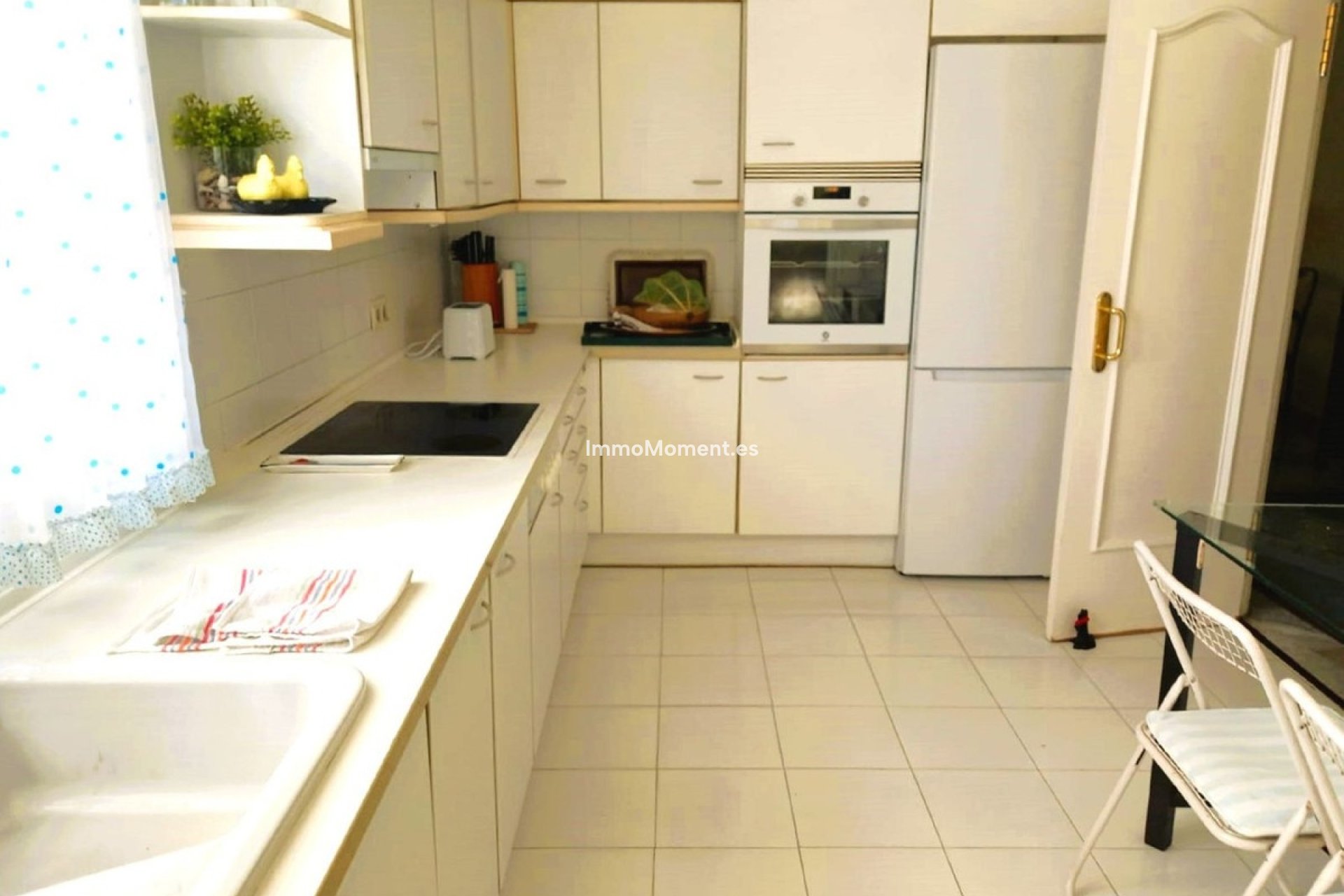 Resale - Apartment - Marbella - Guadalmina Baja
