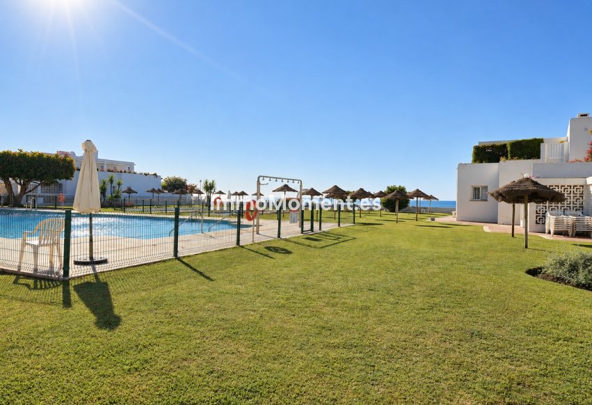 Resale - Apartment - Marbella - Guadalmina Baja