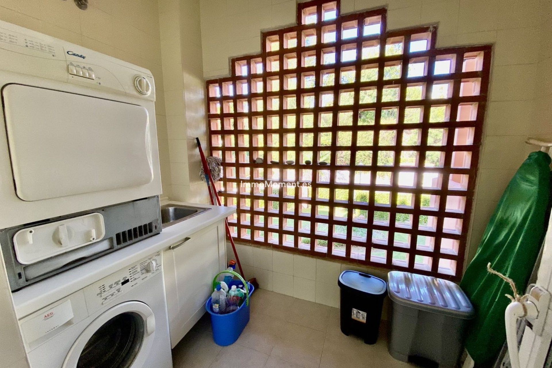 Resale - Apartment - Marbella - Guadalmina Baja