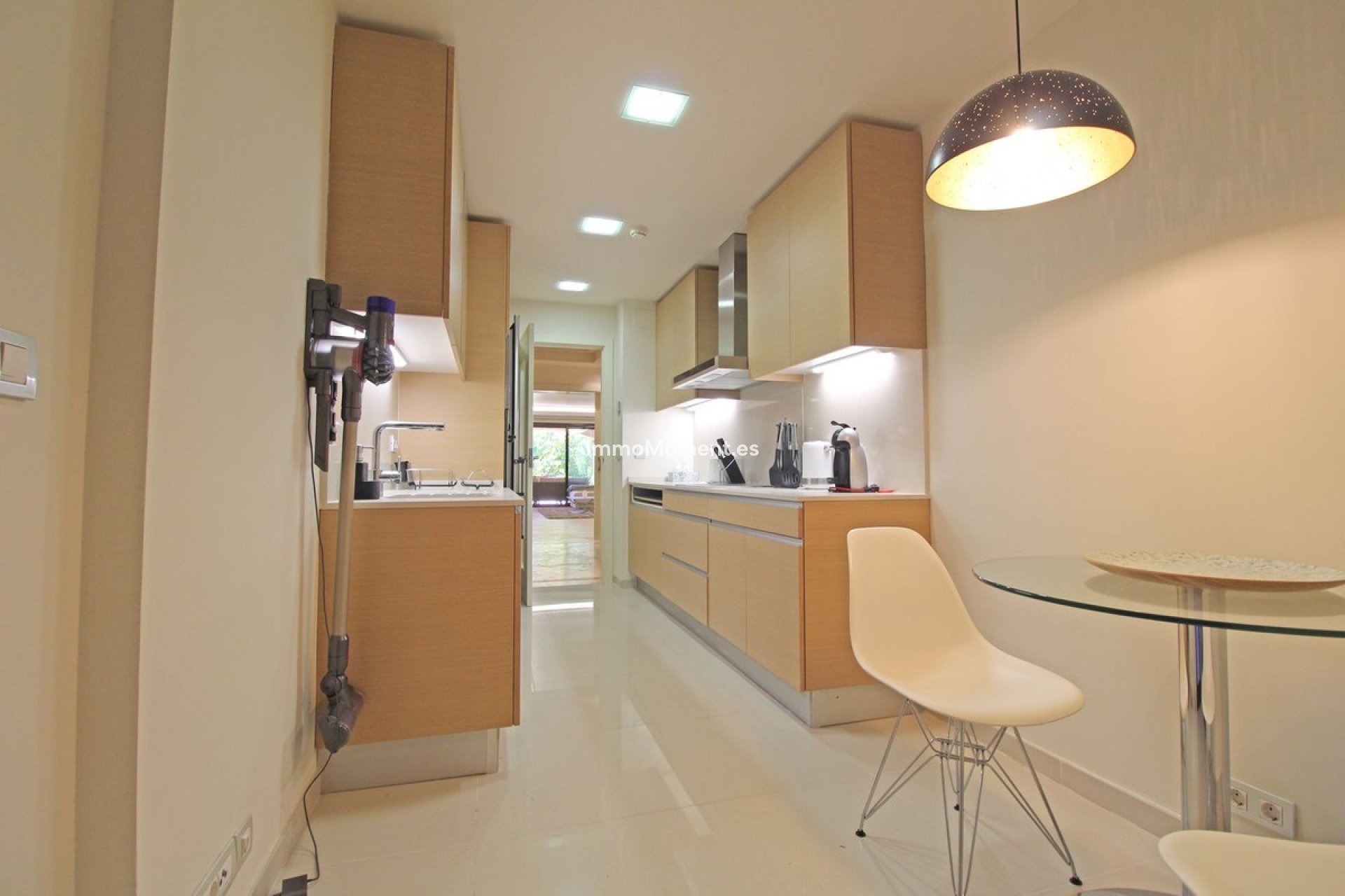 Resale - Apartment - Marbella - Guadalmina Baja
