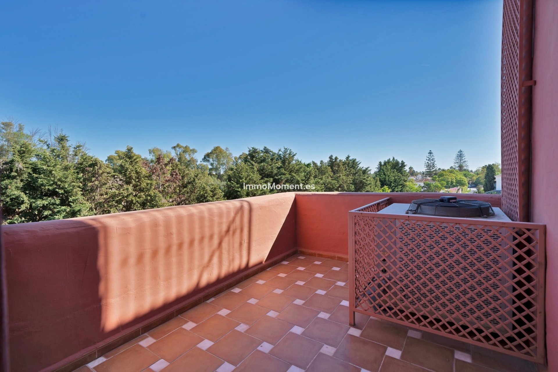 Resale - Apartment - Marbella - Guadalmina Baja