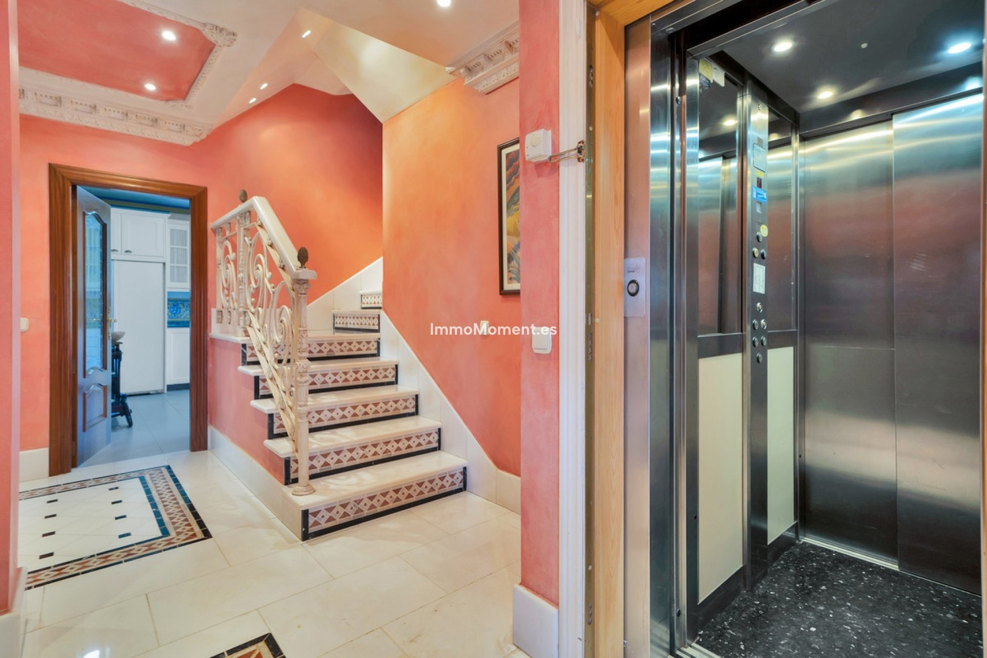 Resale - Apartment - Marbella - Guadalmina Baja