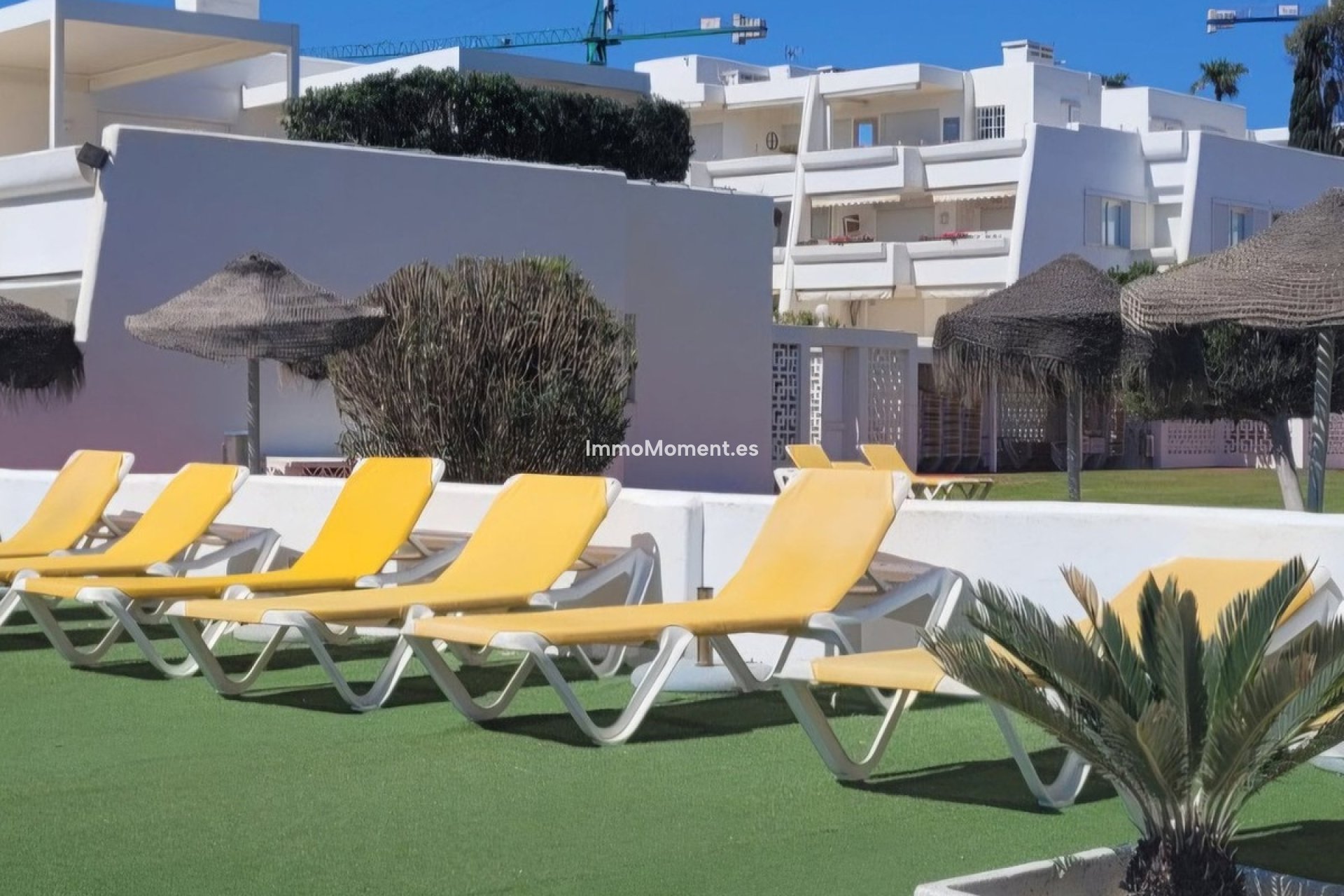 Resale - Apartment - Marbella - Guadalmina Baja