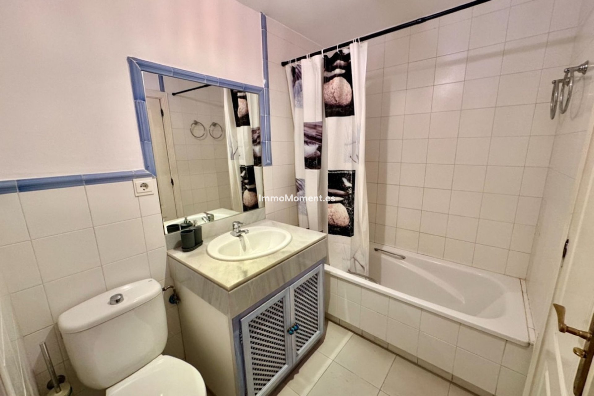Resale - Apartment - Marbella - Guadalmina Baja