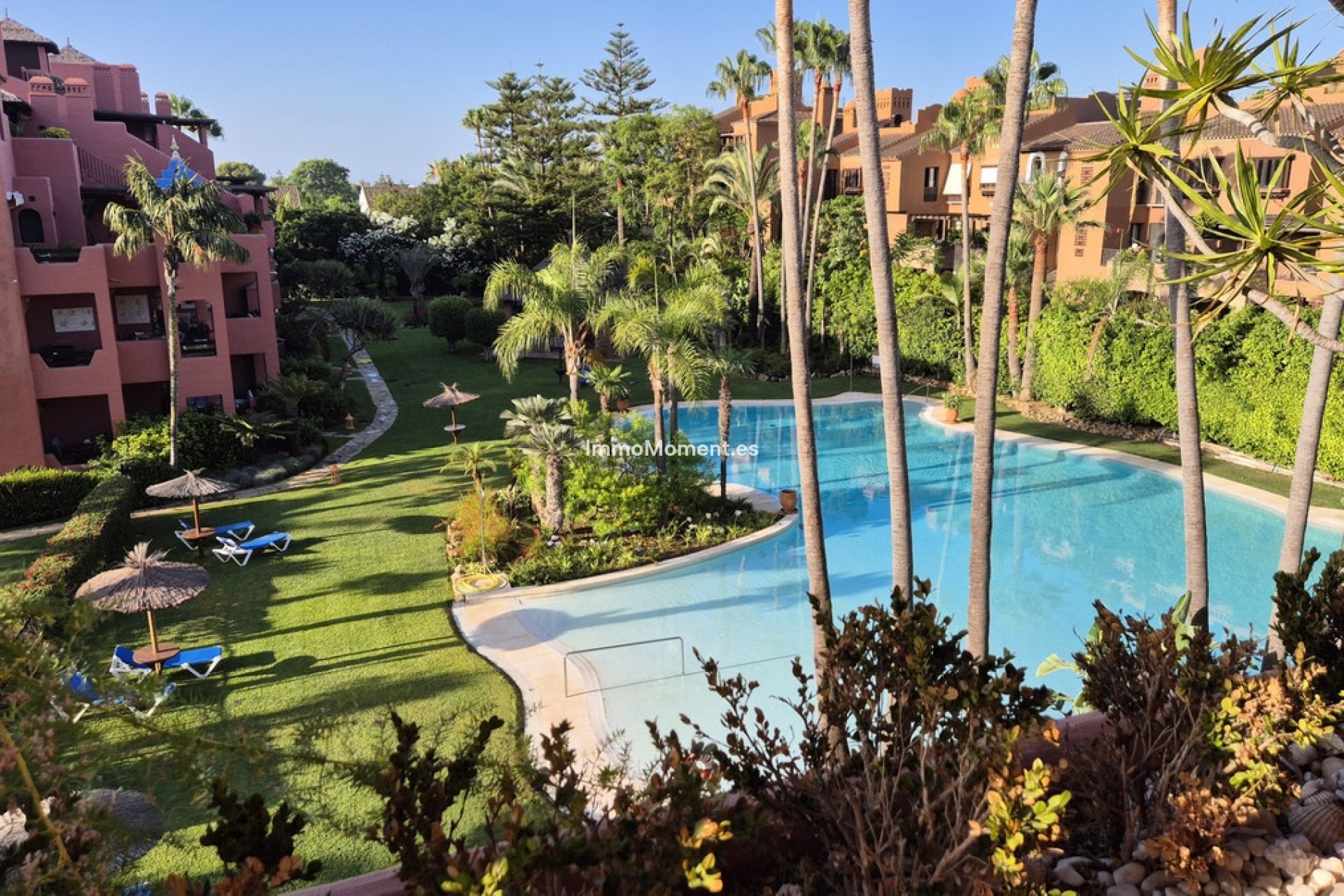 Resale - Apartment - Marbella - Guadalmina Baja