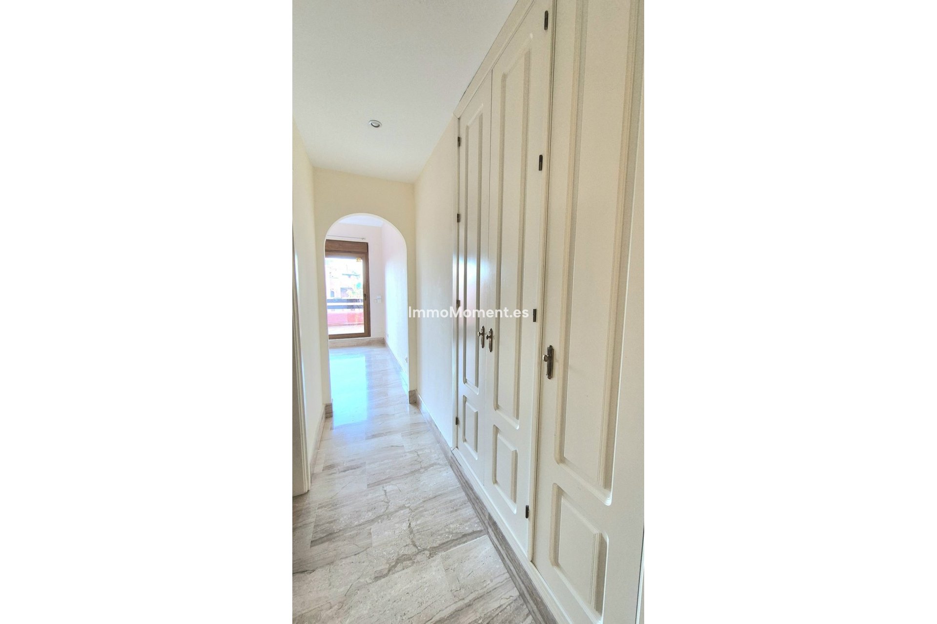 Resale - Apartment - Marbella - Guadalmina Baja