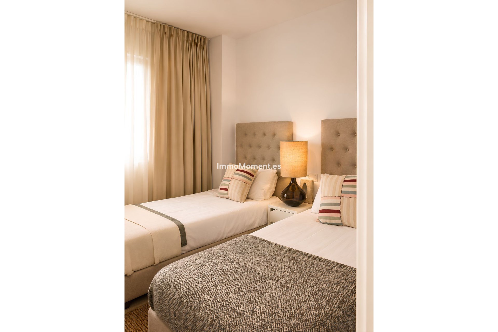 Resale - Apartment - Marbella - La Campana