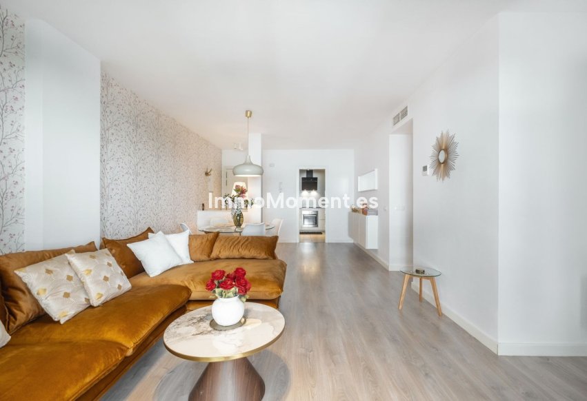 Resale - Apartment - Marbella - La Campana
