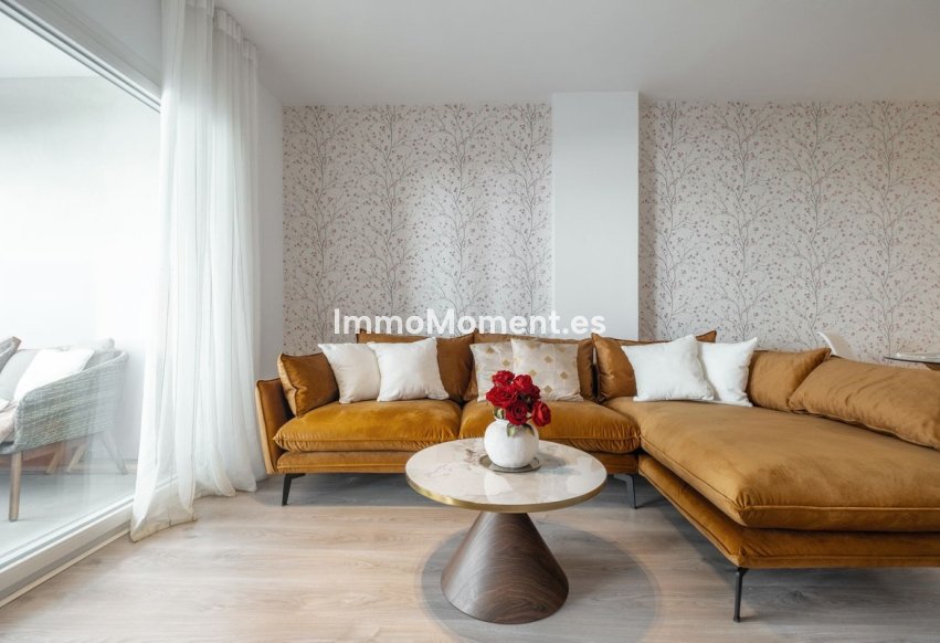 Resale - Apartment - Marbella - La Campana