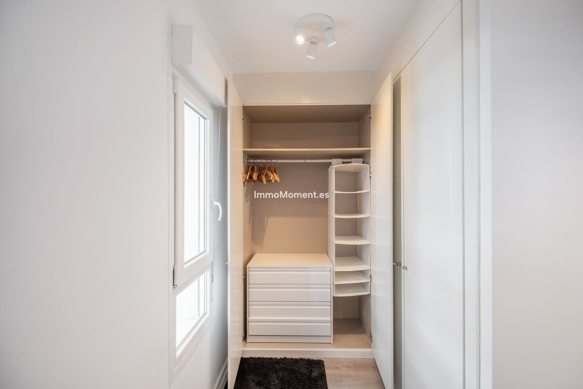 Resale - Apartment - Marbella - La Campana