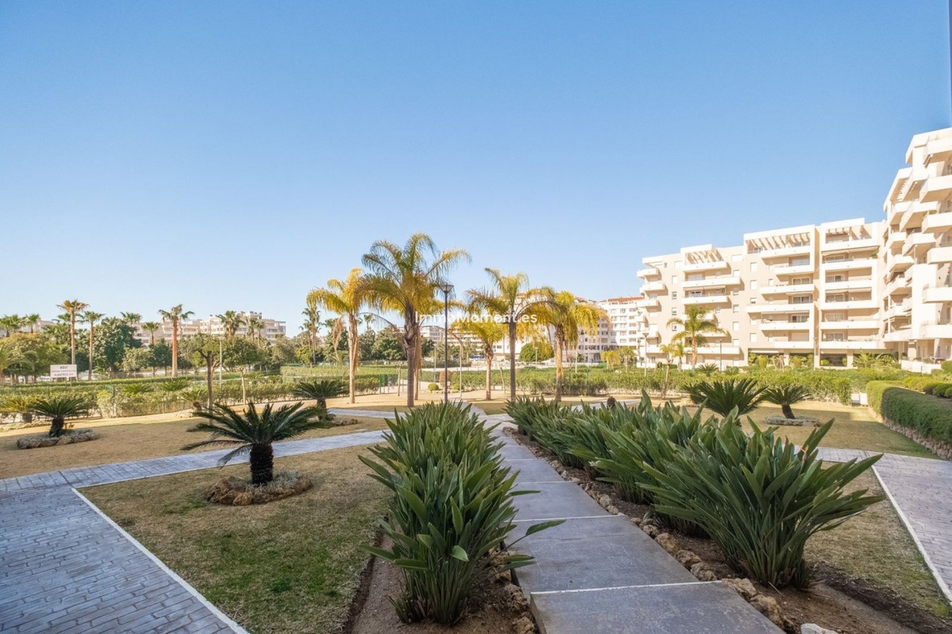 Resale - Apartment - Marbella - La Campana