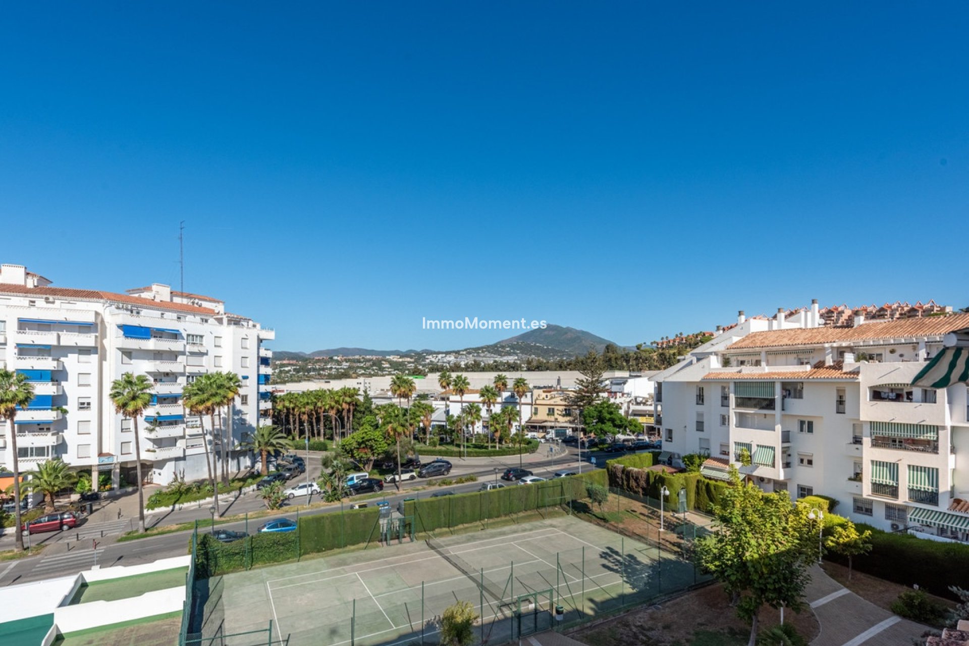 Resale - Apartment - Marbella - La Campana