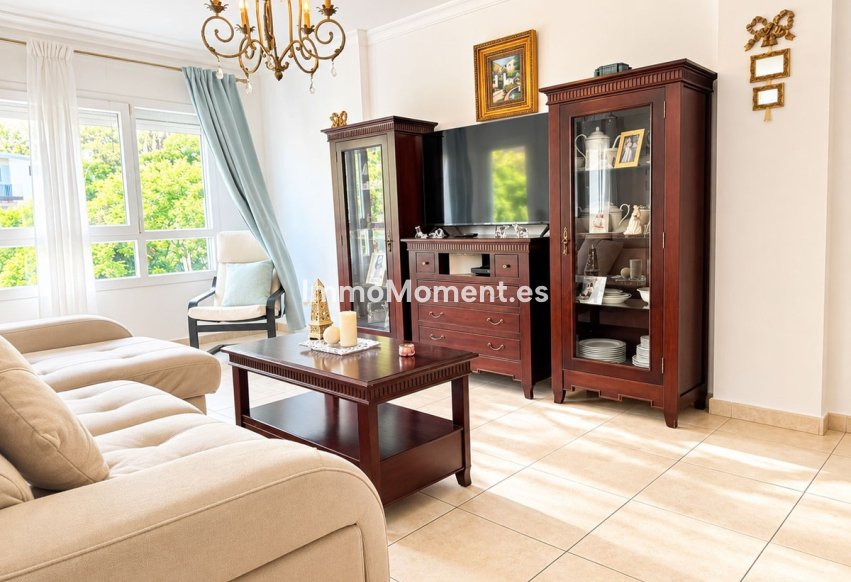 Resale - Apartment - Marbella - La Campana