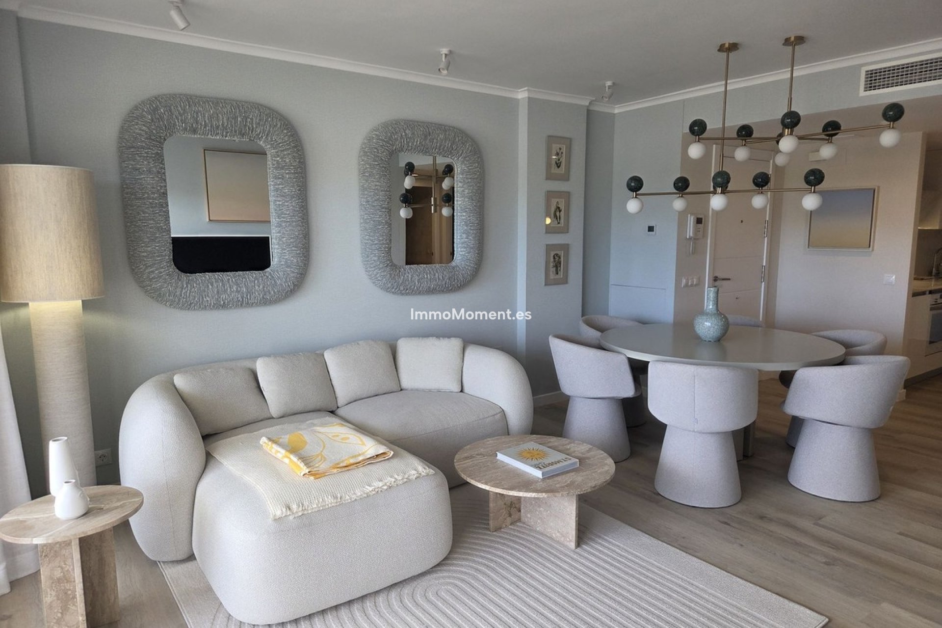 Resale - Apartment - Marbella - La Campana