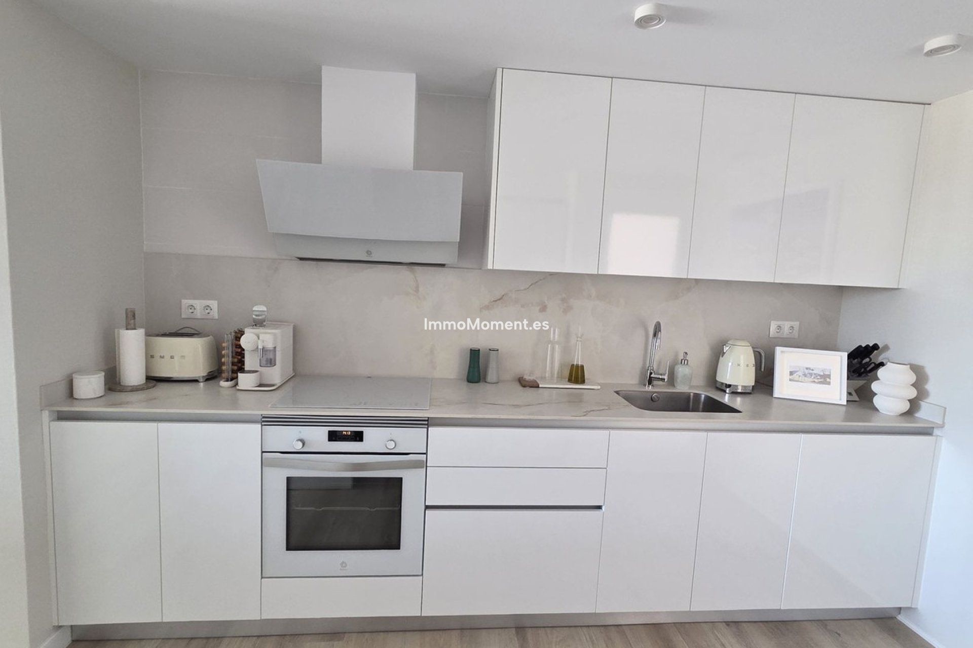 Resale - Apartment - Marbella - La Campana